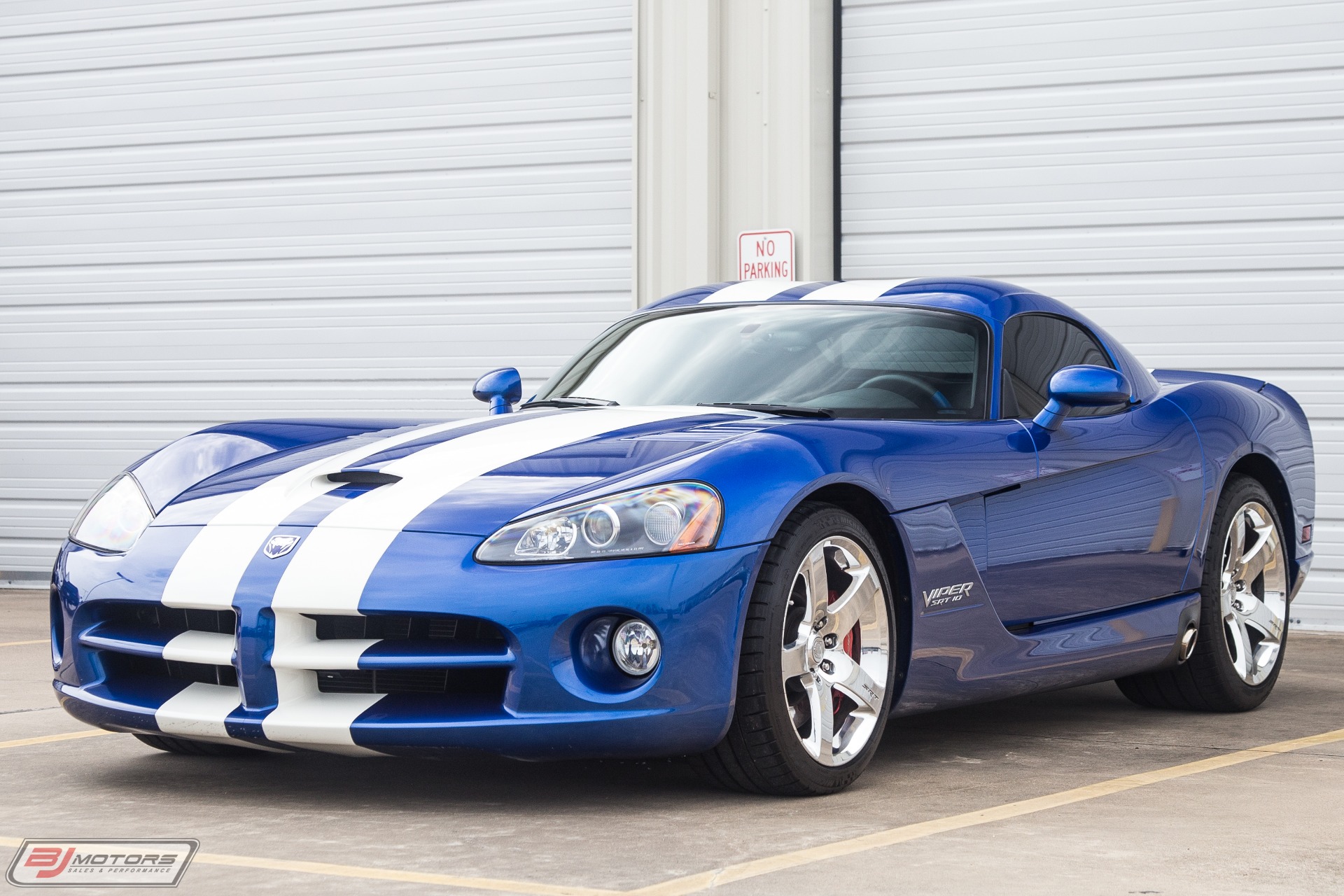 Used-2006-Dodge-Viper-SRT-10-Launch-Edition-1-of-200