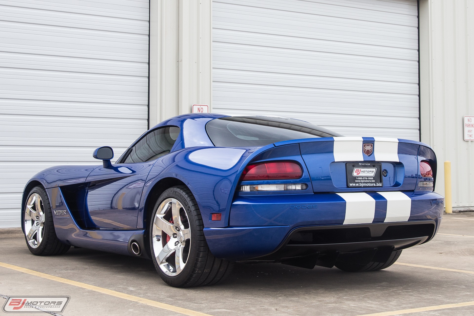 Used-2006-Dodge-Viper-SRT-10-Launch-Edition-1-of-200