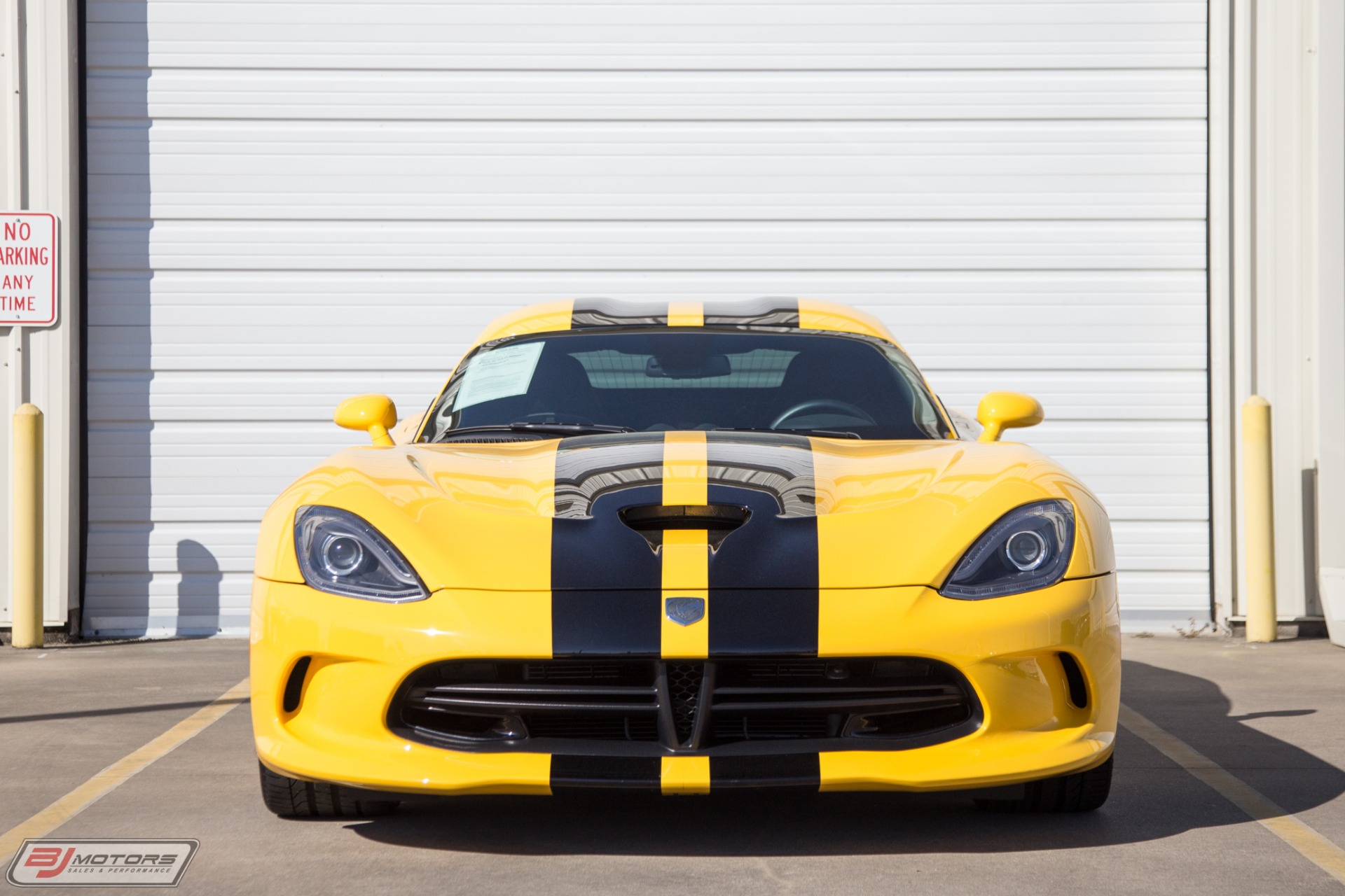 Used-2014-Dodge-Viper-GTS