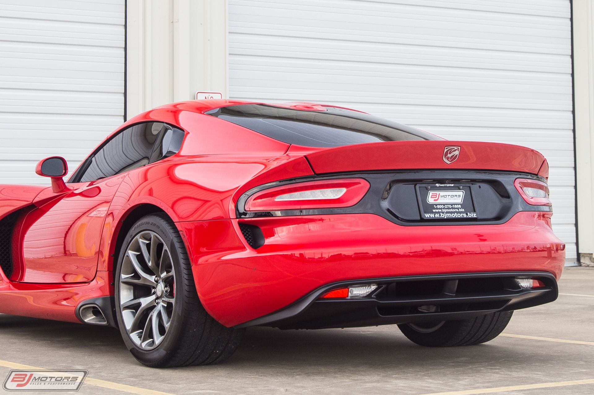 Used-2013-Dodge-SRT-Viper-GTS