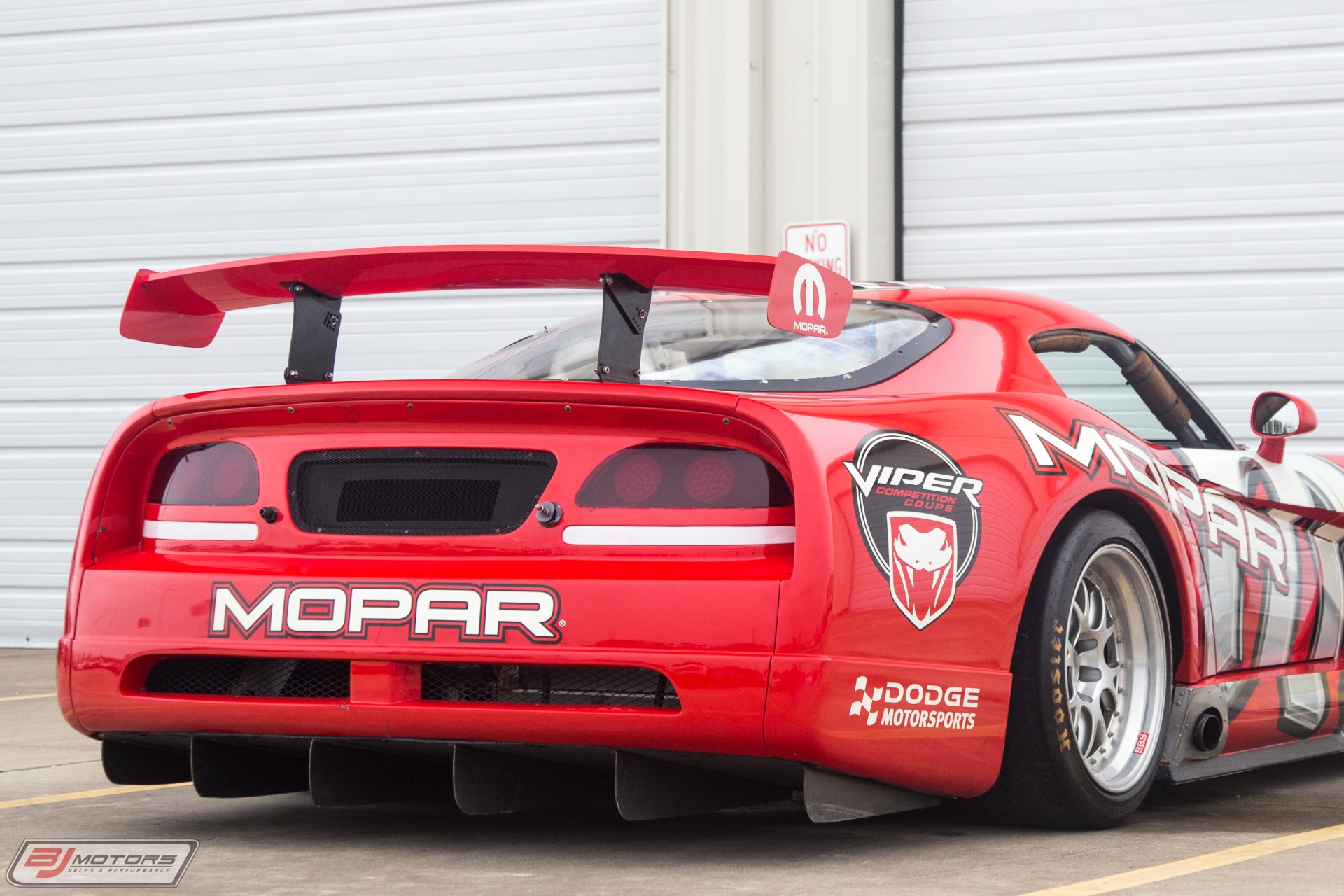 Used-2002-Dodge-Viper-Competition-Coupe