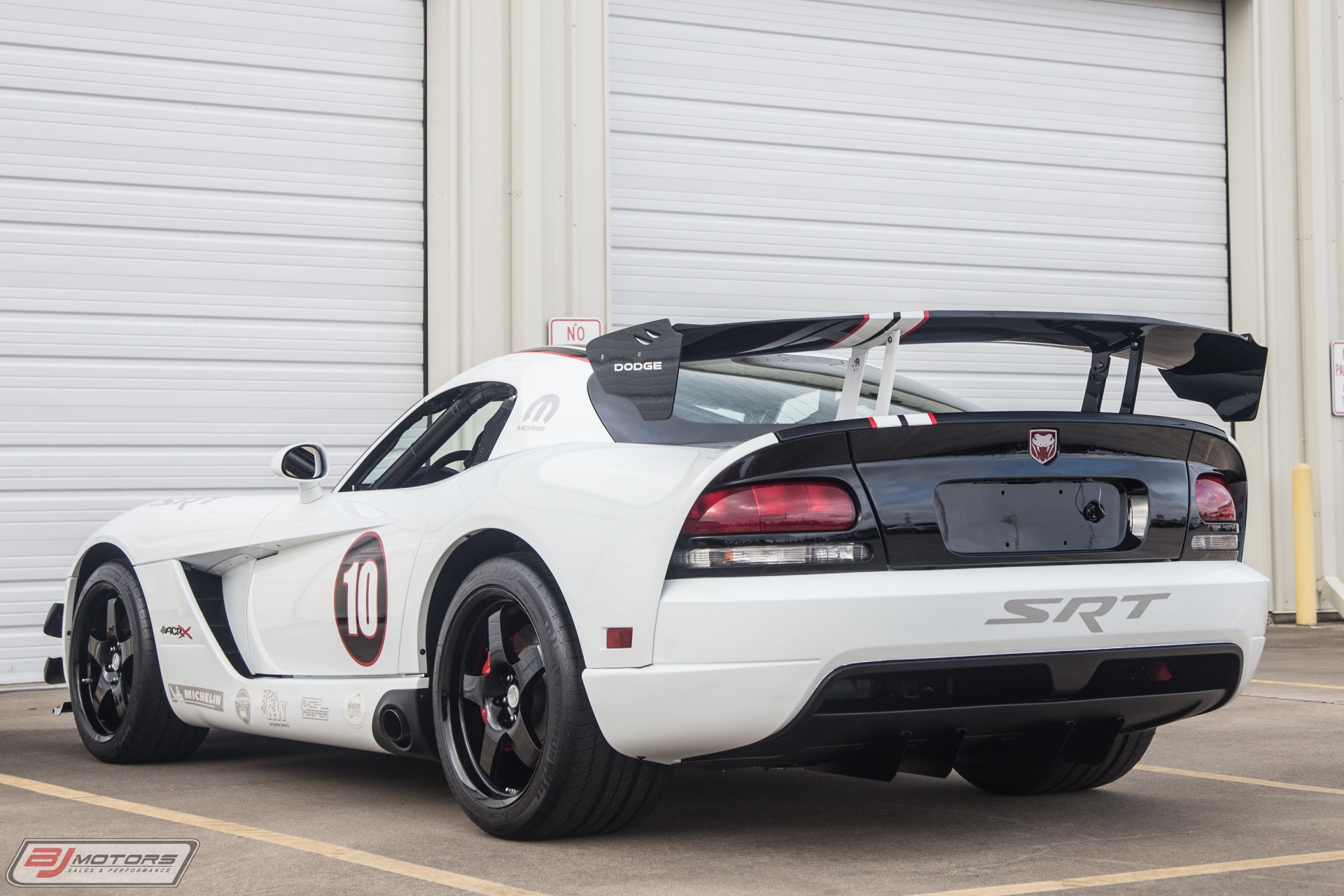 Used-2010-Dodge-Viper-ACR-X