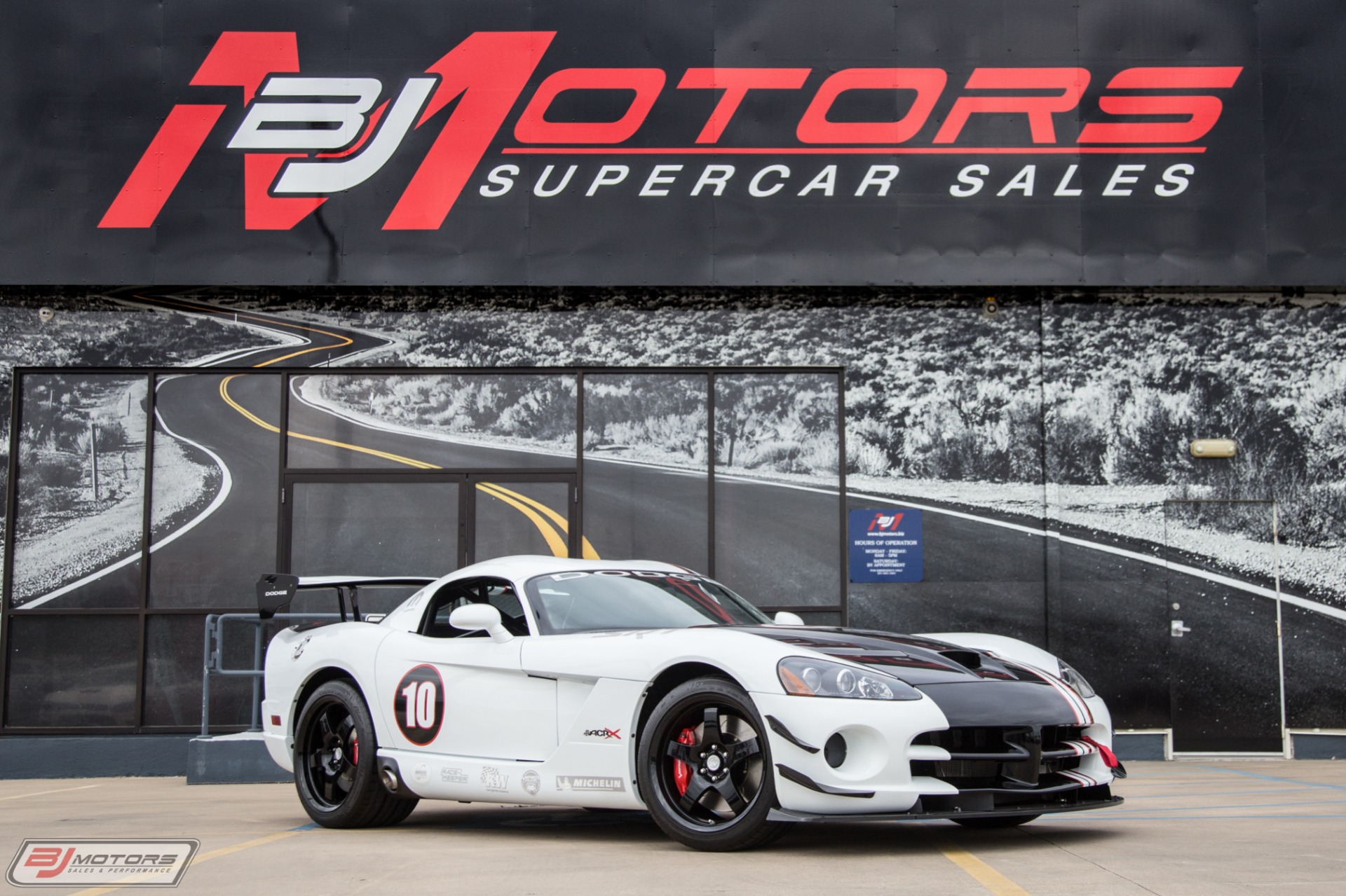 Used-2010-Dodge-Viper-ACR-X