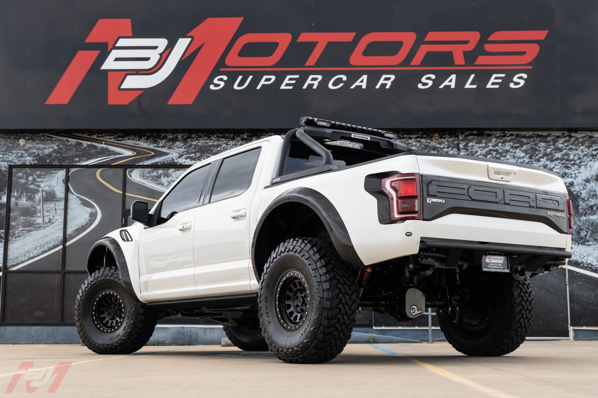 Used-2017-Ford-F-150-Raptor-Fiberwerx-Carbon-Fiber-Widebody