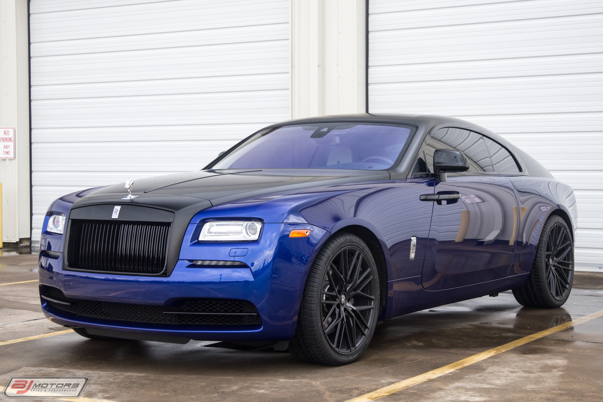 Used-2016-Rolls-Royce-Wraith-Starlight-Headliner