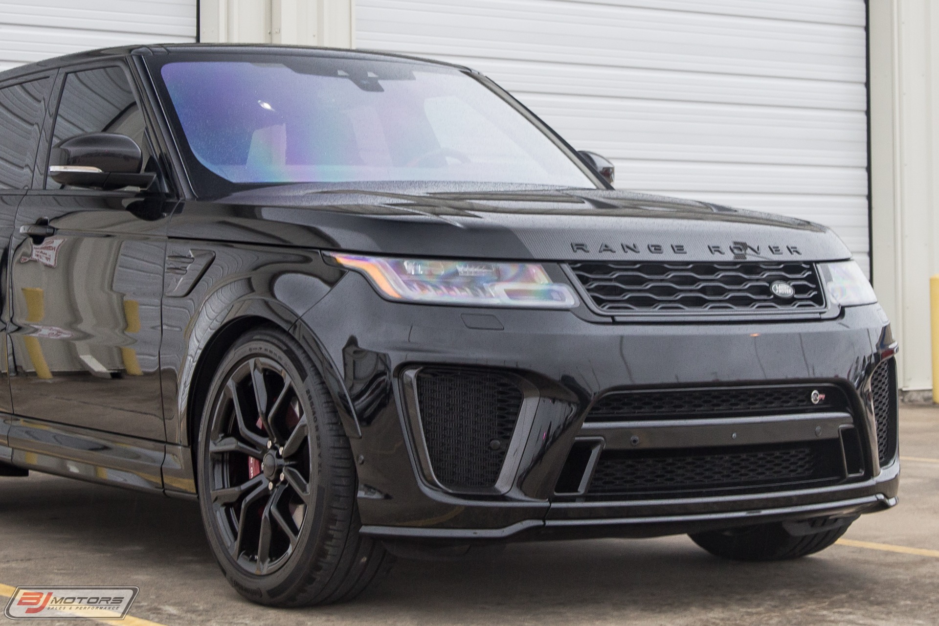 Used-2018-Land-Rover-Range-Rover-Sport-SVR