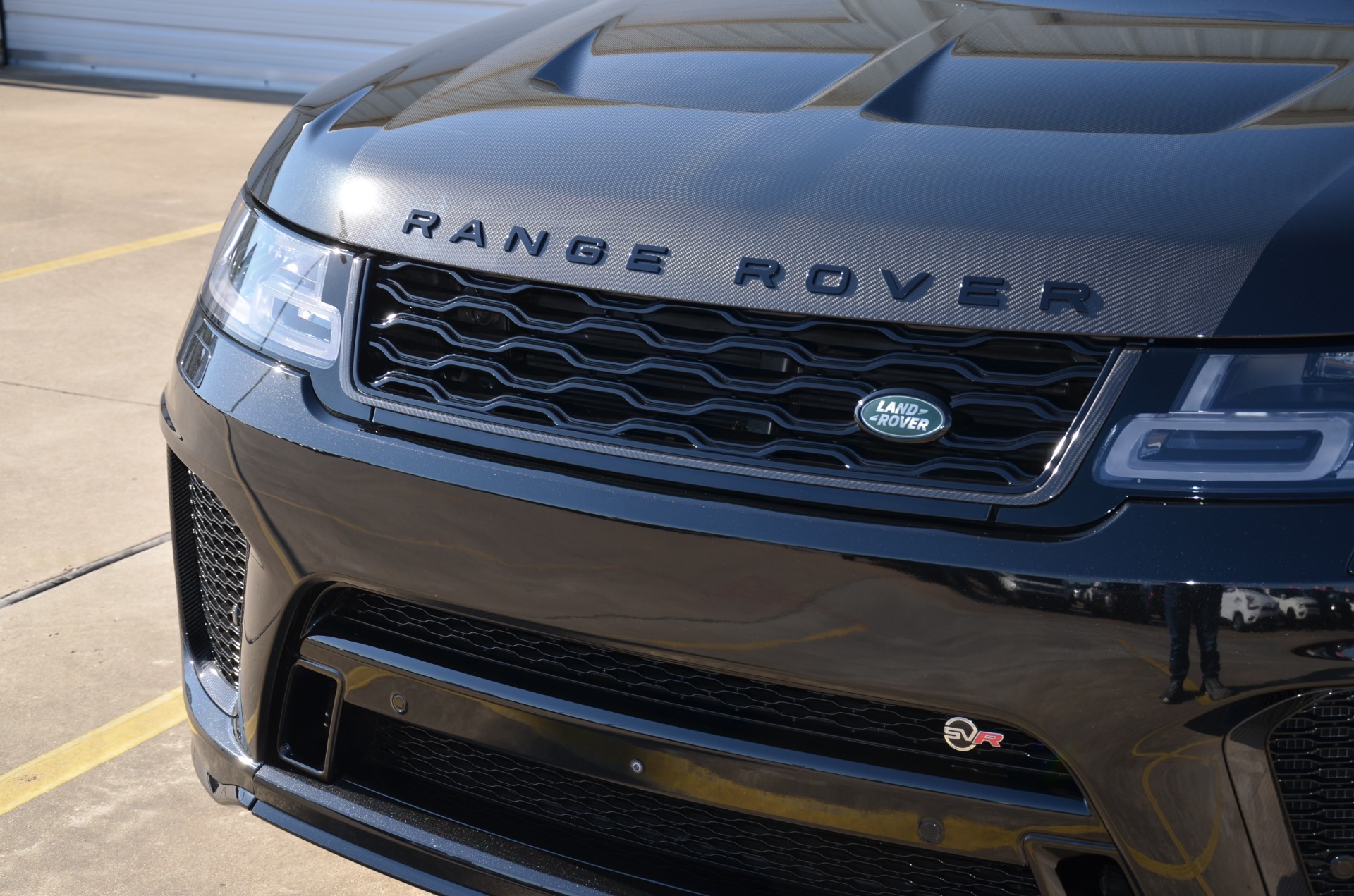 Used-2018-Land-Rover-Range-Rover-Sport-SVR