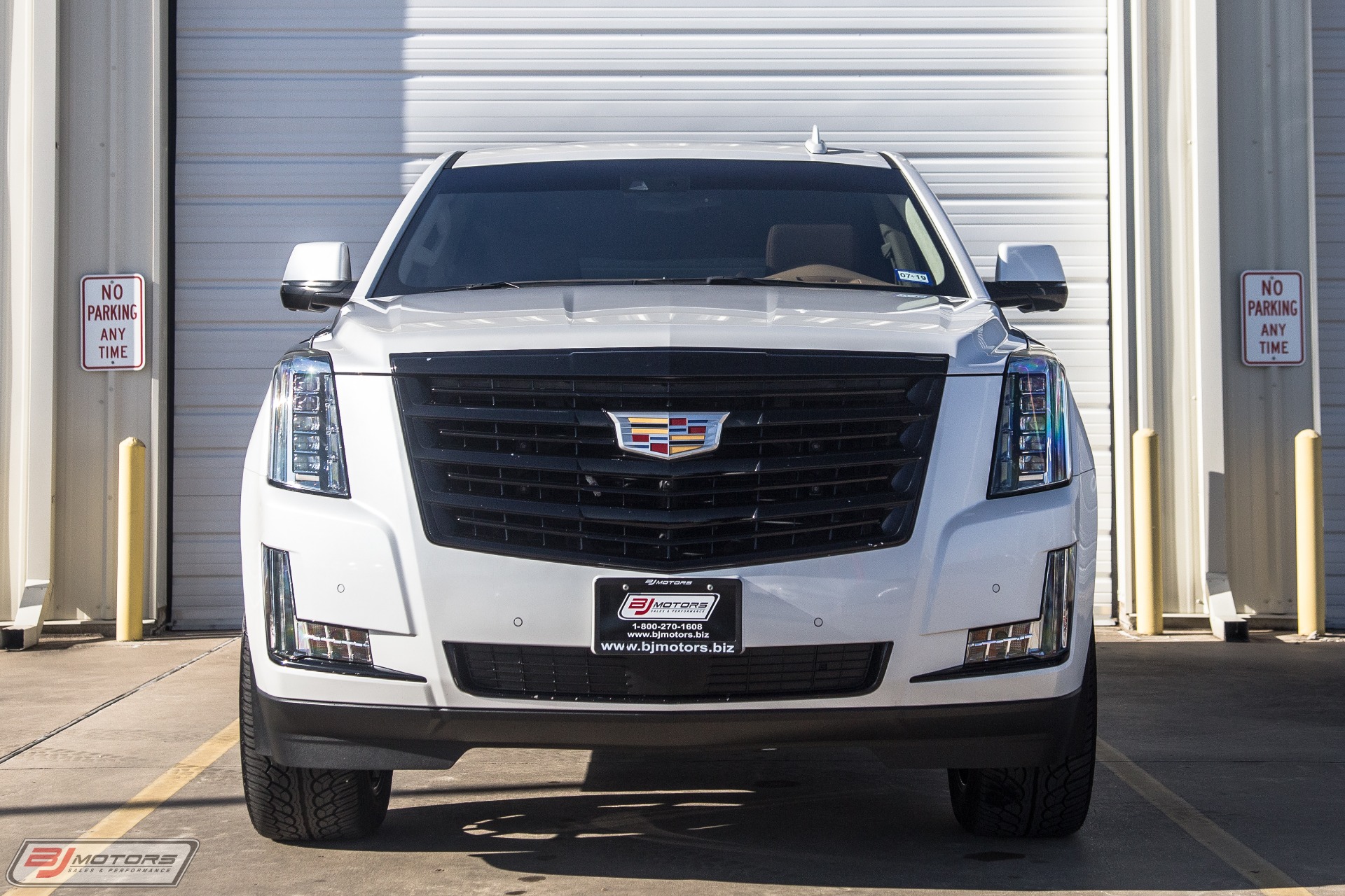 Used-2016-Cadillac-Escalade-ESV-Platinum-Hennessey-Performance-HPE650-Package