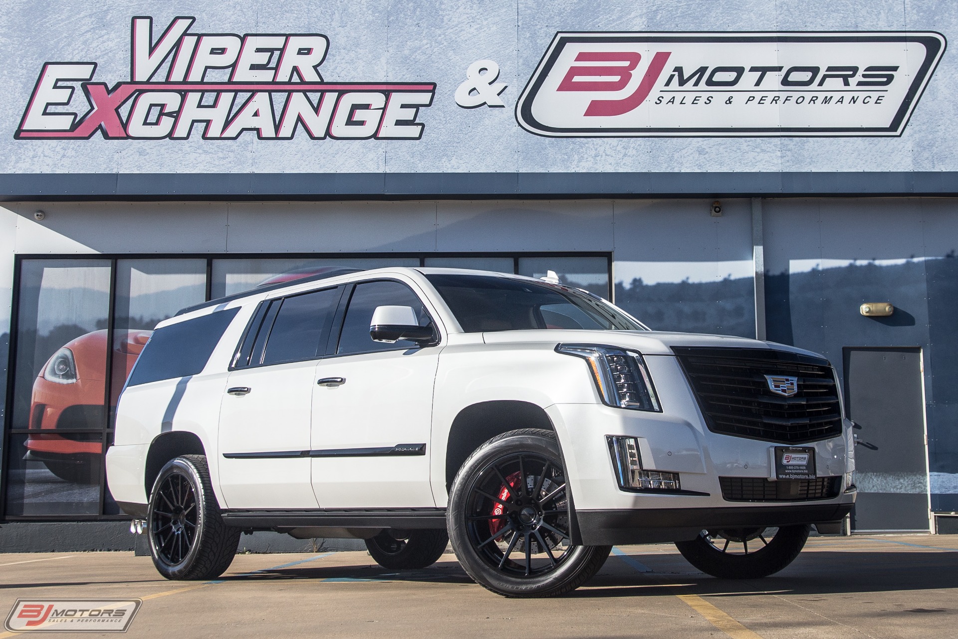 Used-2016-Cadillac-Escalade-ESV-Platinum-Hennessey-Performance-HPE650-Package