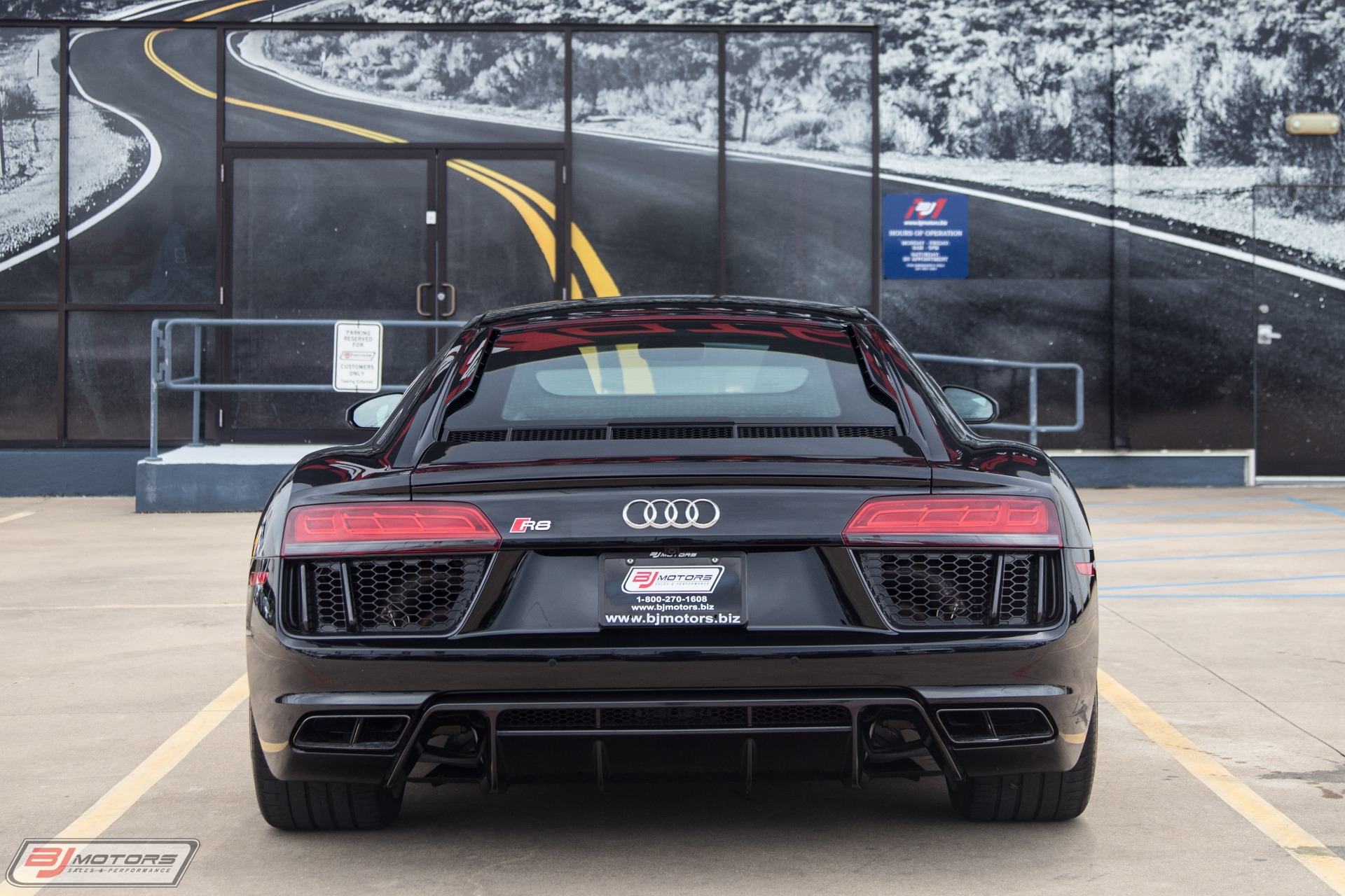 Used-2018-Audi-R8-52-V10-RWS