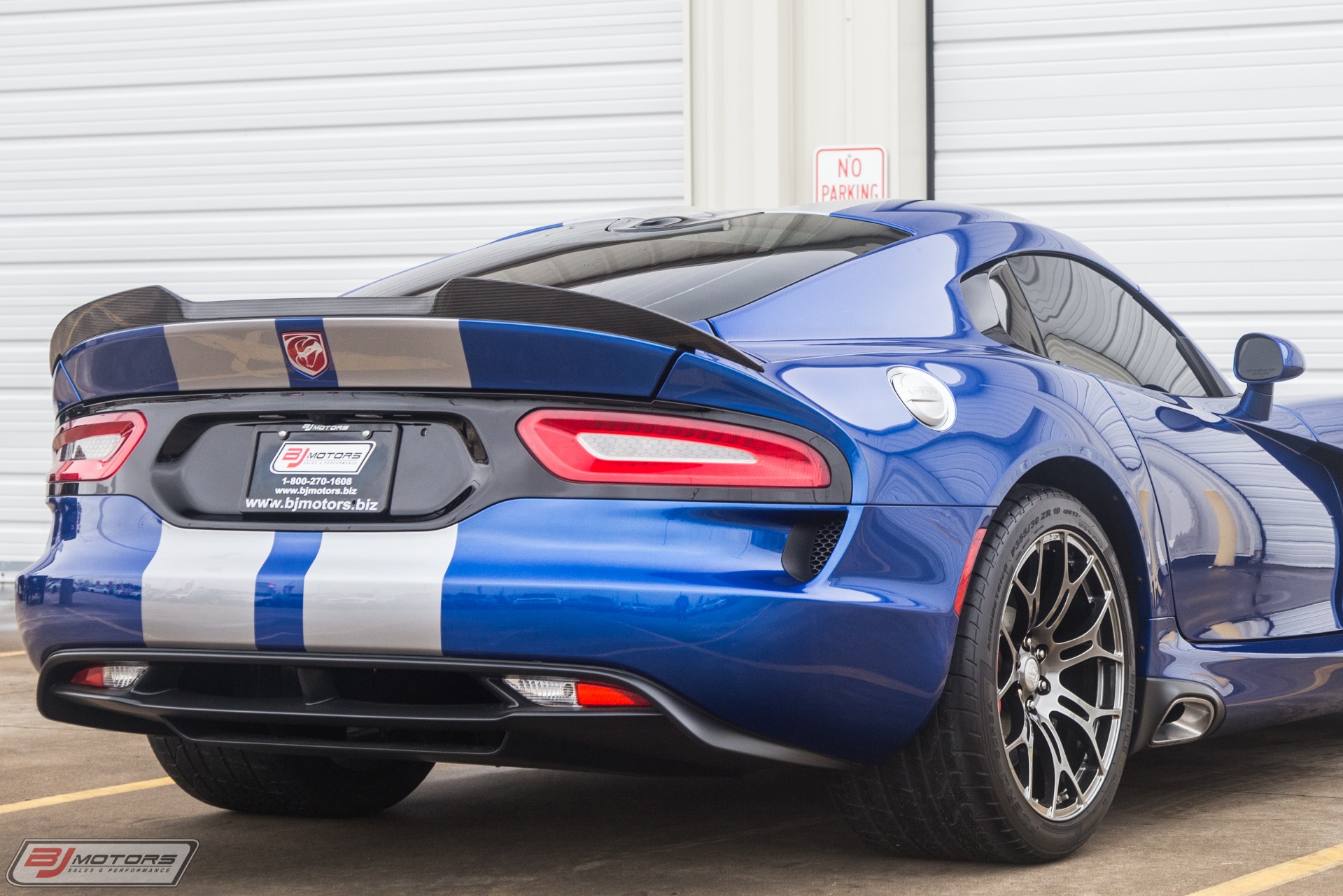 Used-2013-Dodge-SRT-Viper-GTS-Track-Package