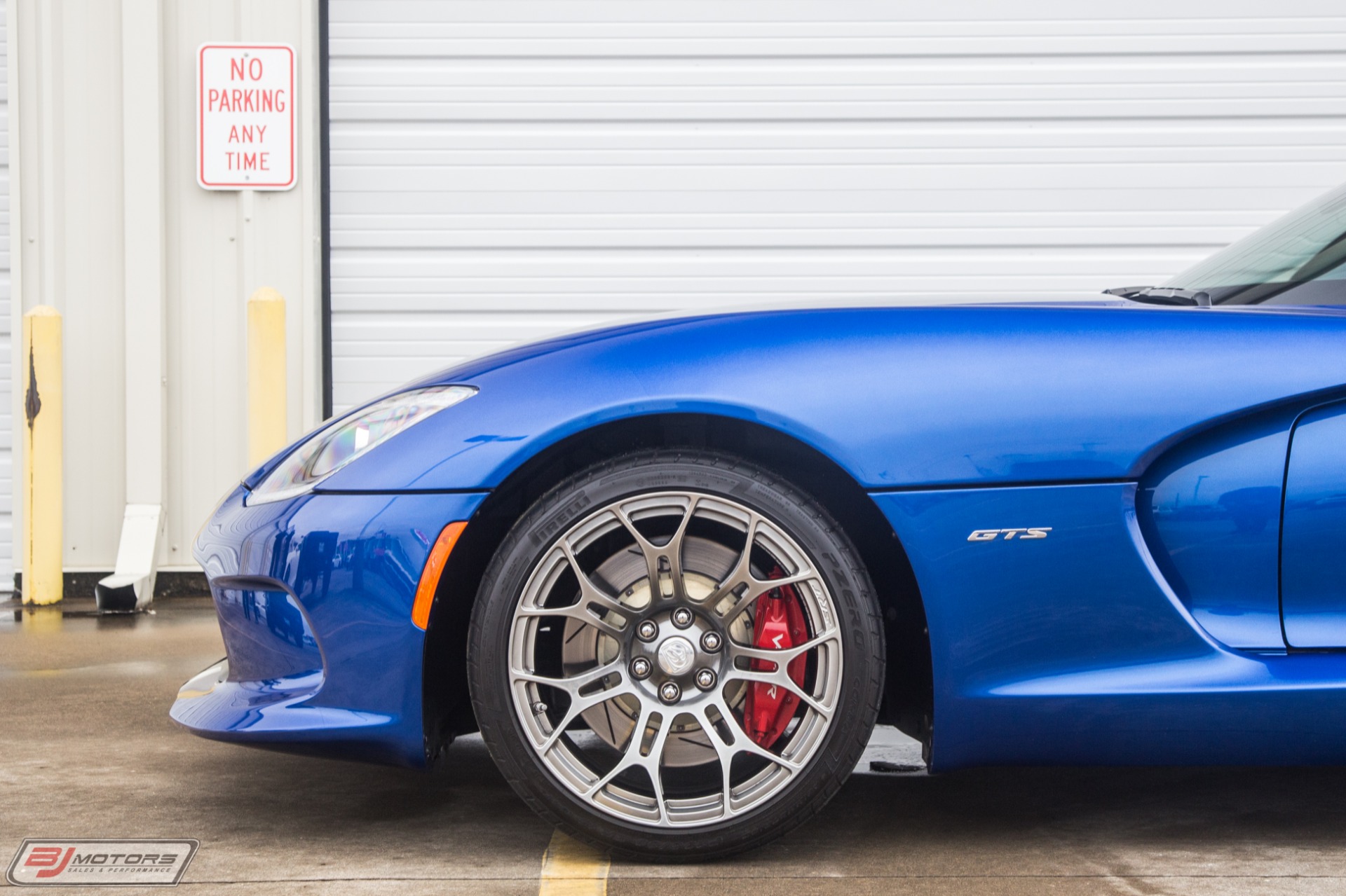 Used-2013-Dodge-SRT-Viper-GTS-Track-Package