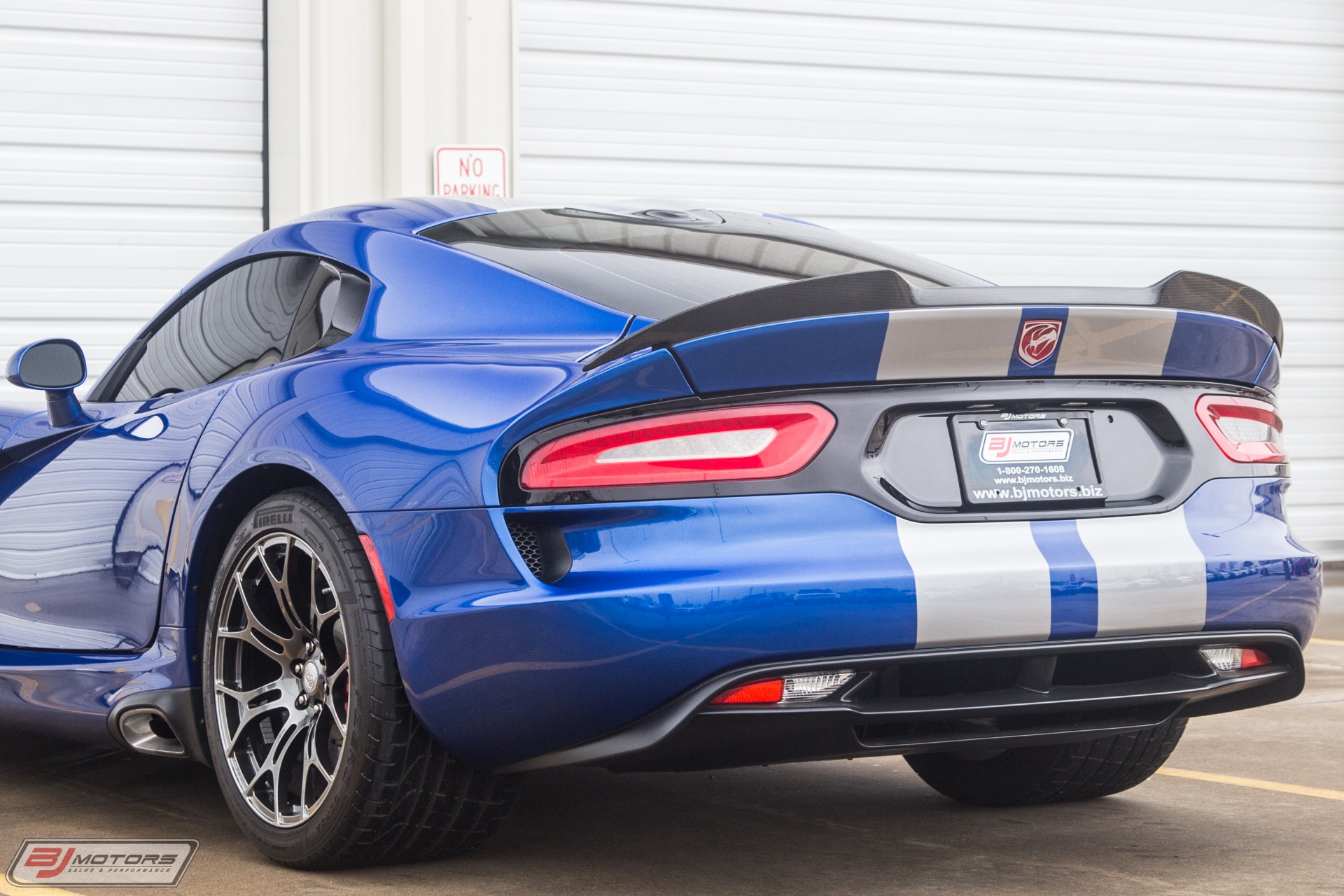 Used-2013-Dodge-SRT-Viper-GTS-Track-Package