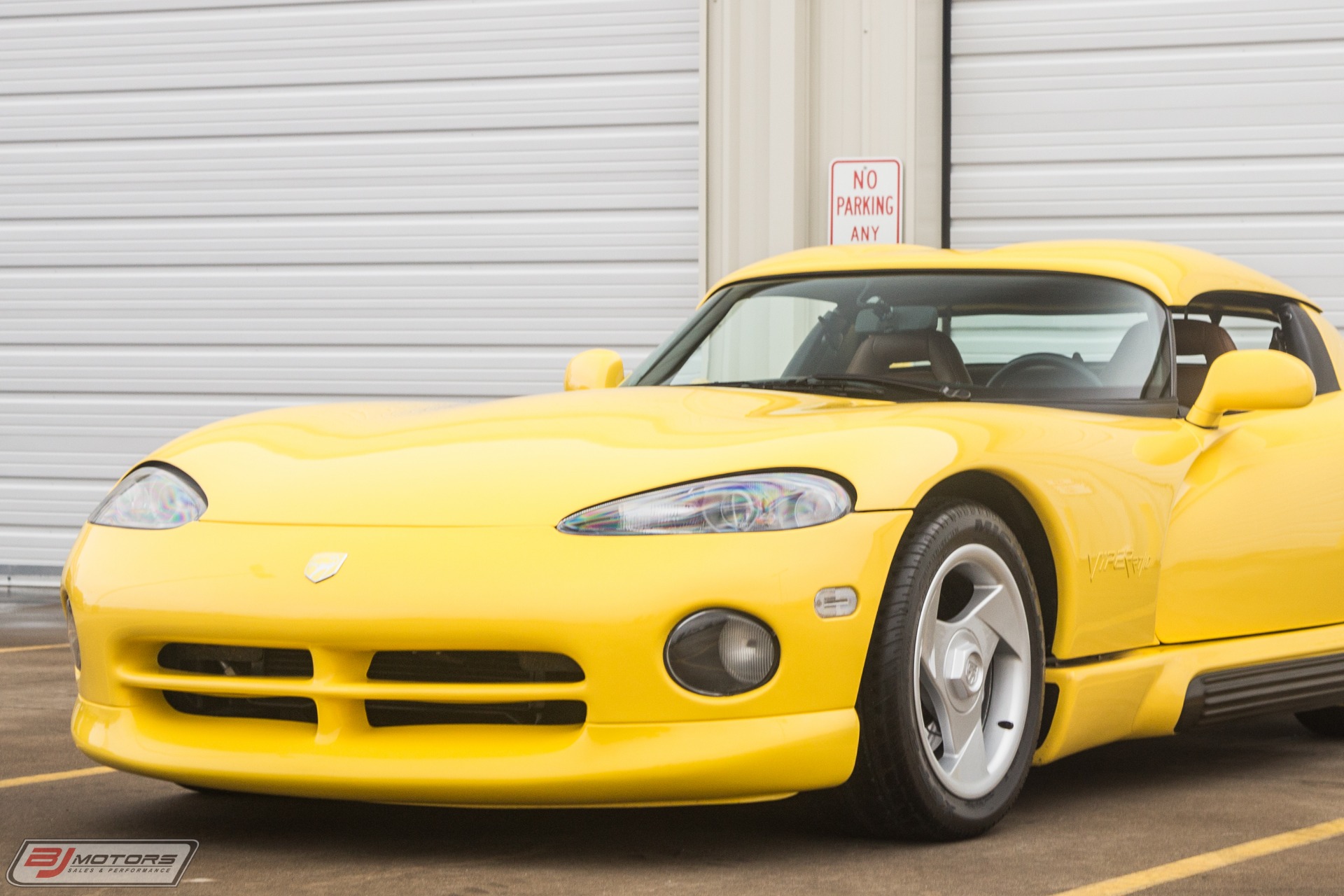 Used-1995-Dodge-Viper-RT/10