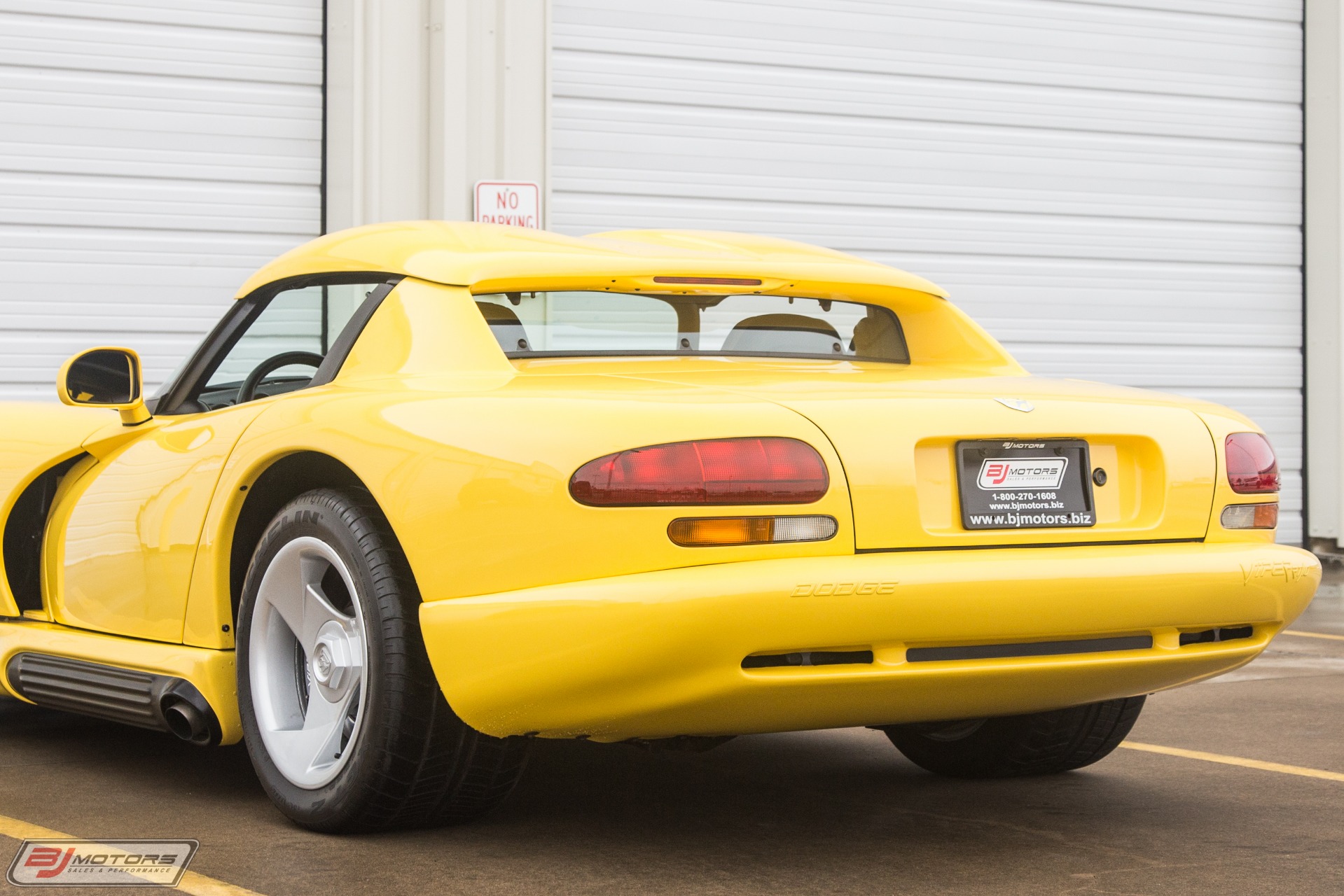 Used-1995-Dodge-Viper-RT/10