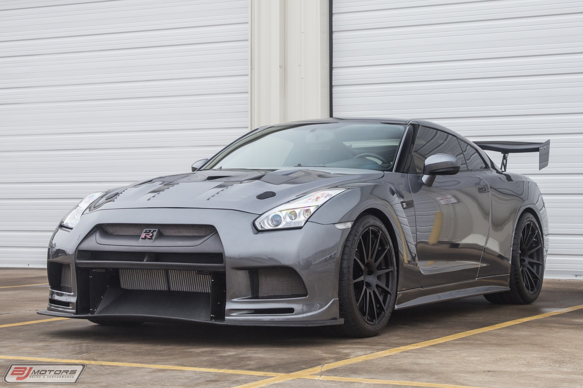 Used-2014-Nissan-GT-R-Switzer