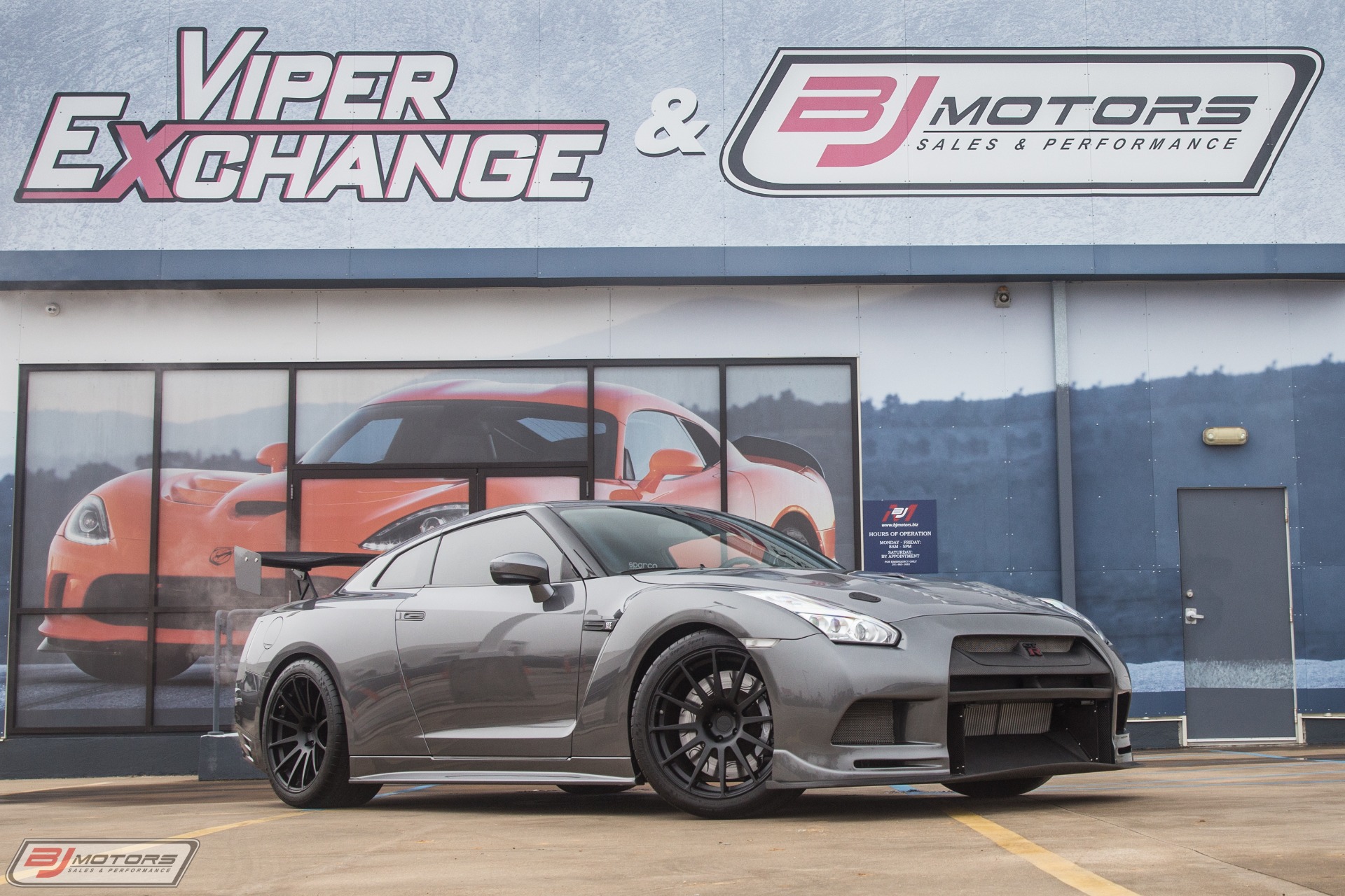 Used-2014-Nissan-GT-R-Switzer