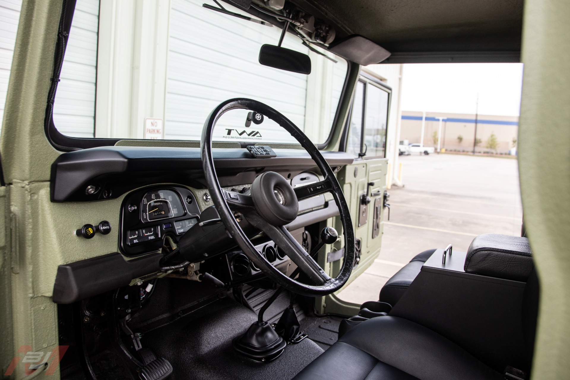 Used-1974-Toyota-Landcruiser-FJ40