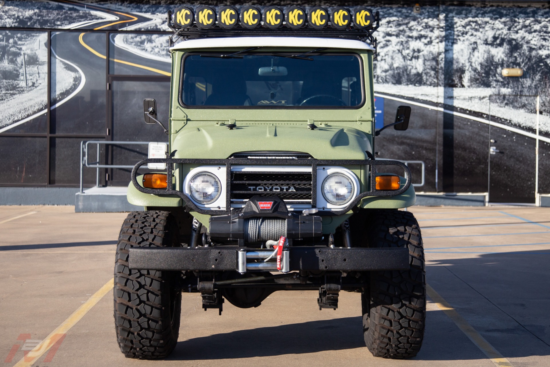 Used-1974-Toyota-Landcruiser-FJ40