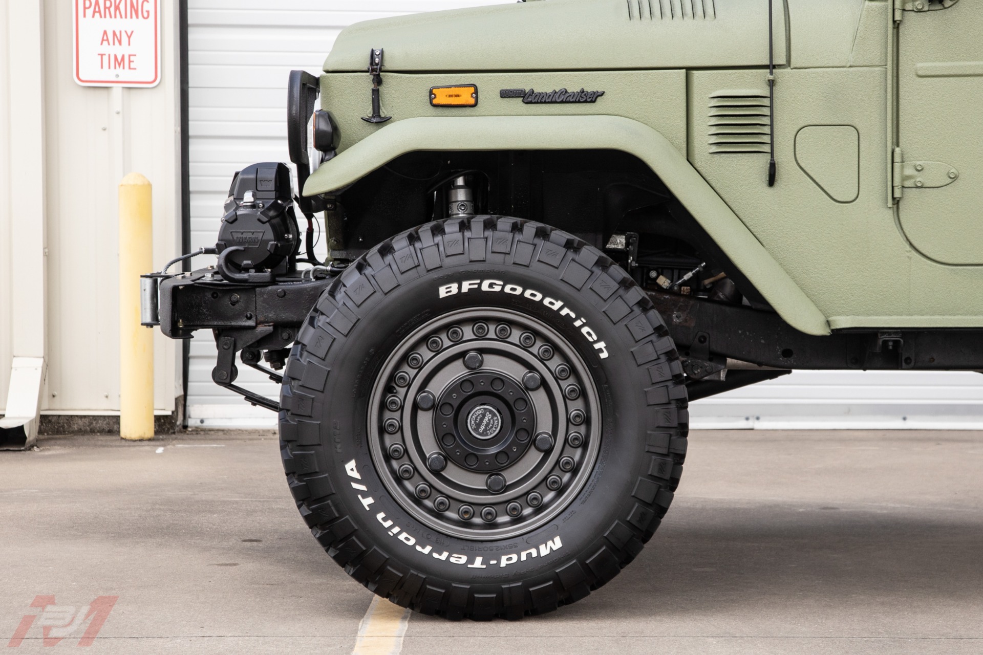 Used-1974-Toyota-Landcruiser-FJ40