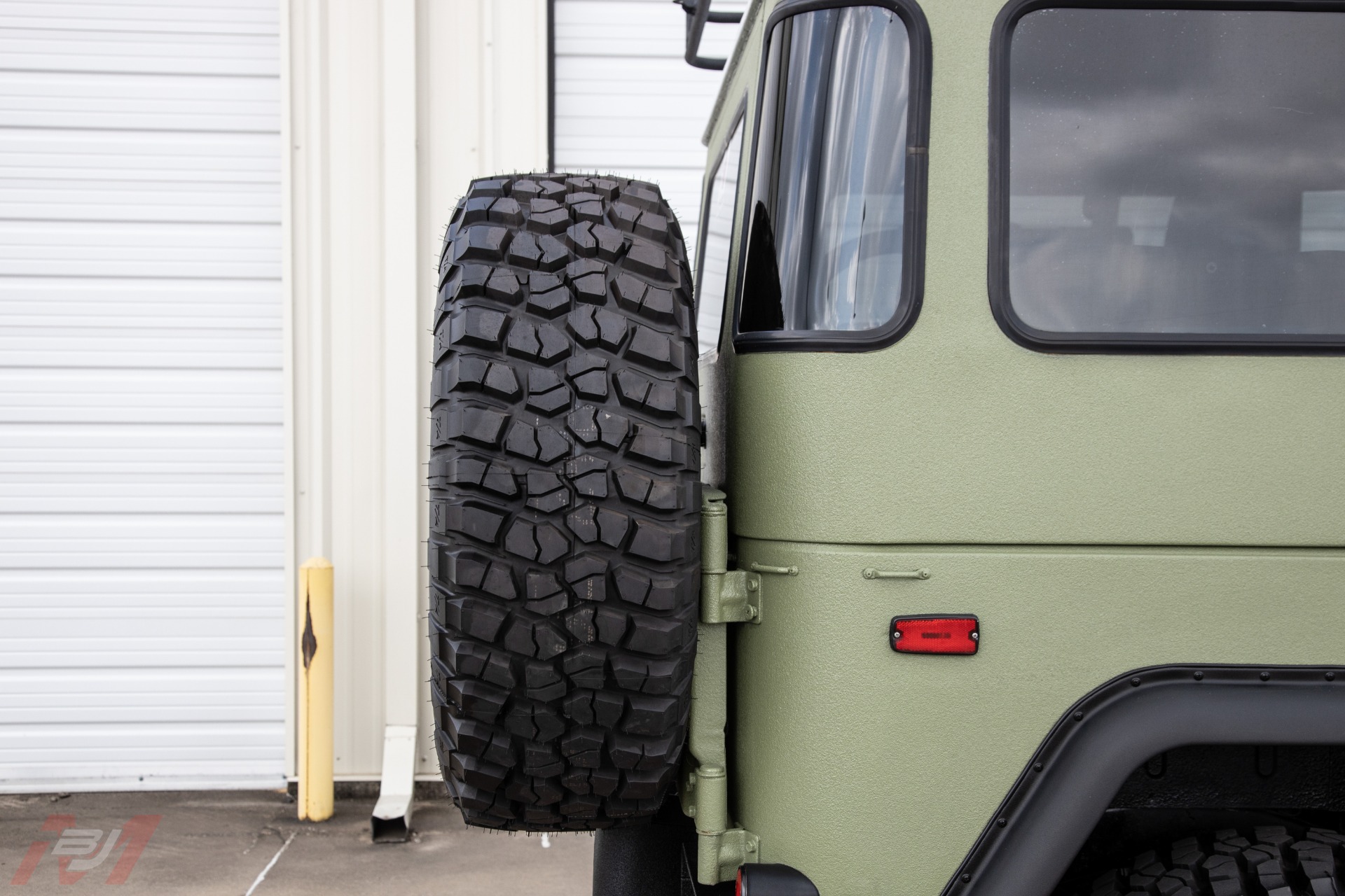 Used-1974-Toyota-Landcruiser-FJ40