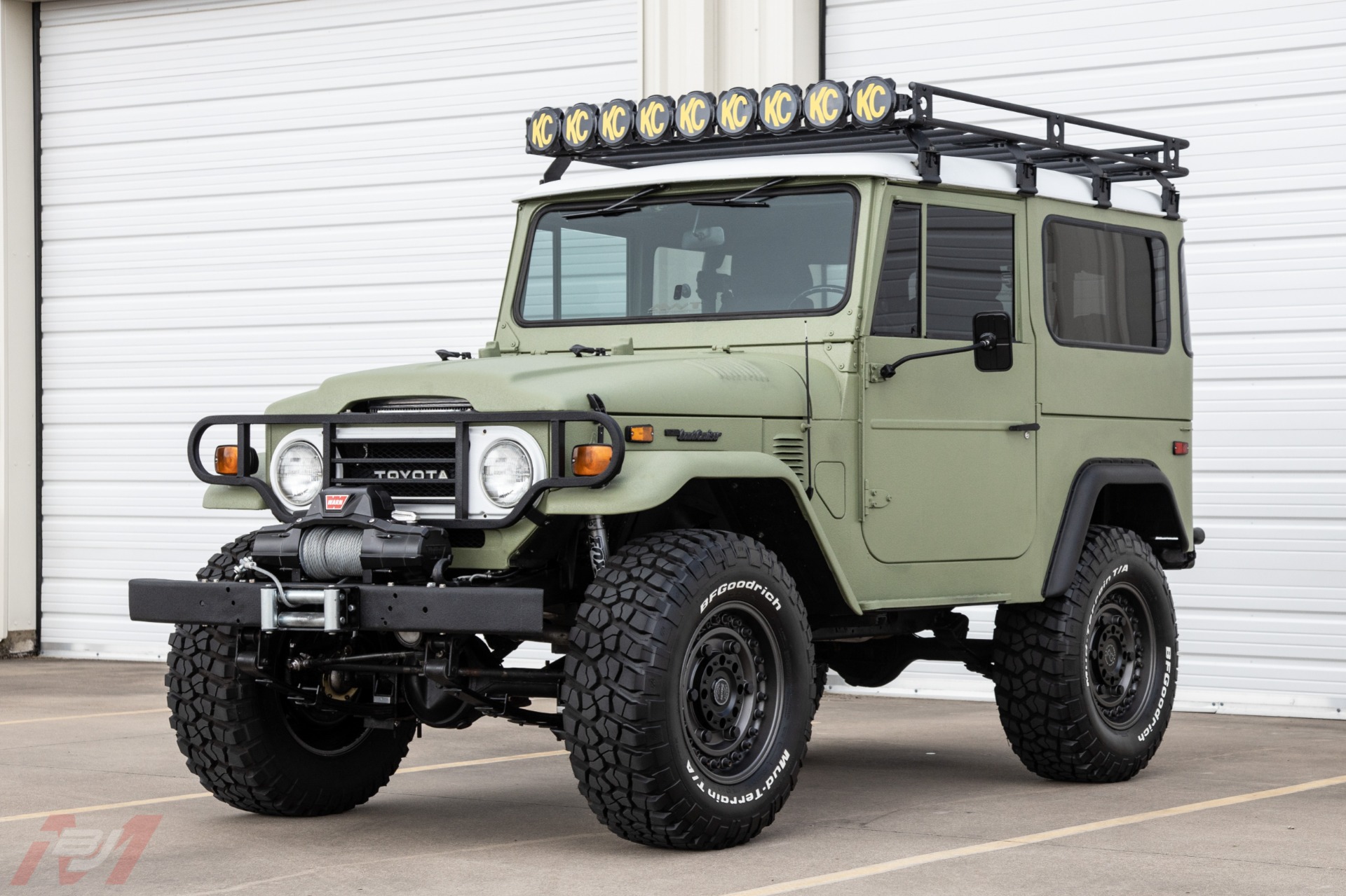 Used-1974-Toyota-Landcruiser-FJ40