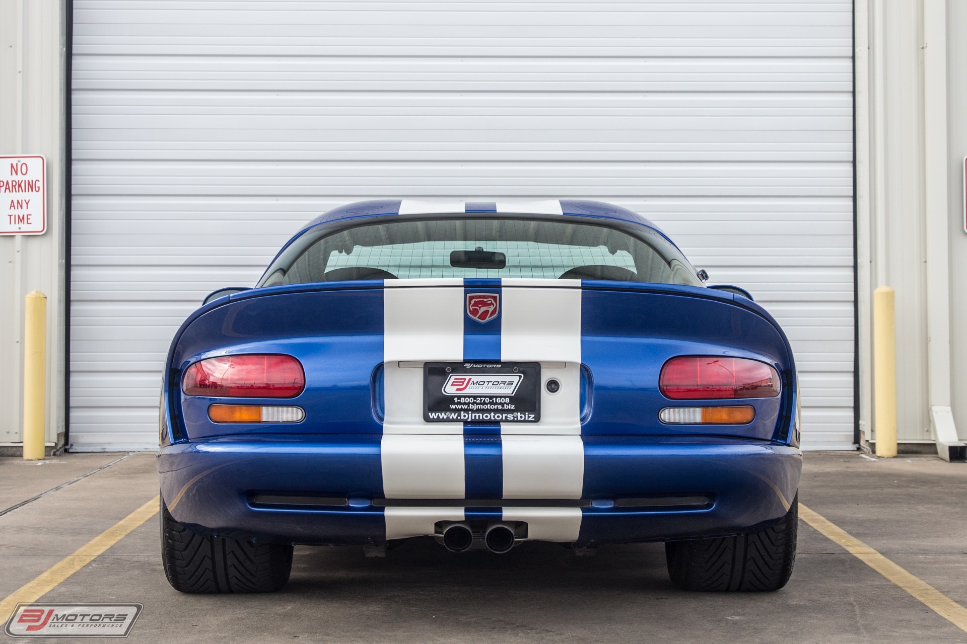 Used-1996-Dodge-Viper-GTS