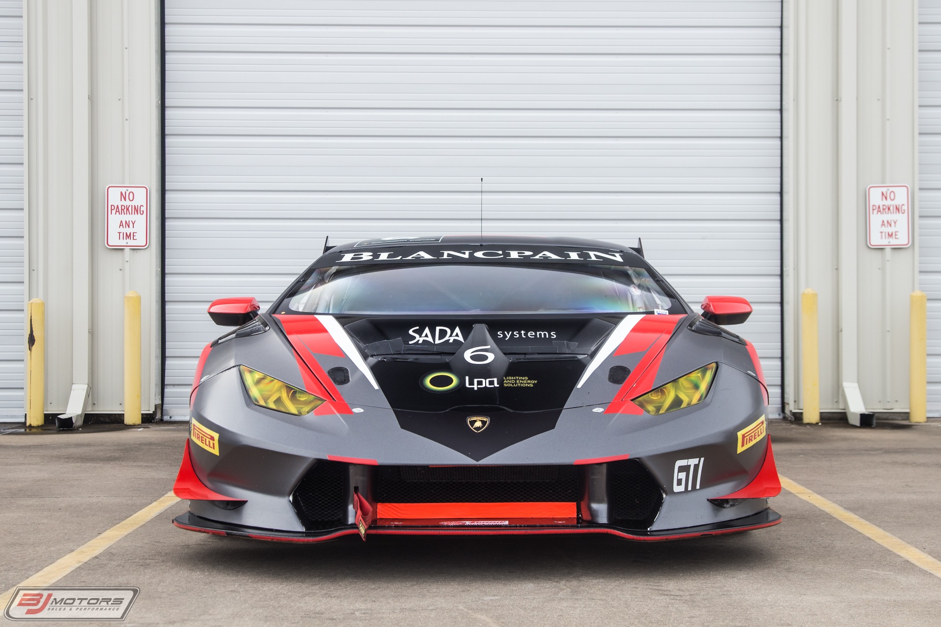 Used-2017-Lamborghini-Huracan-Super-Trofeo-Race-Car