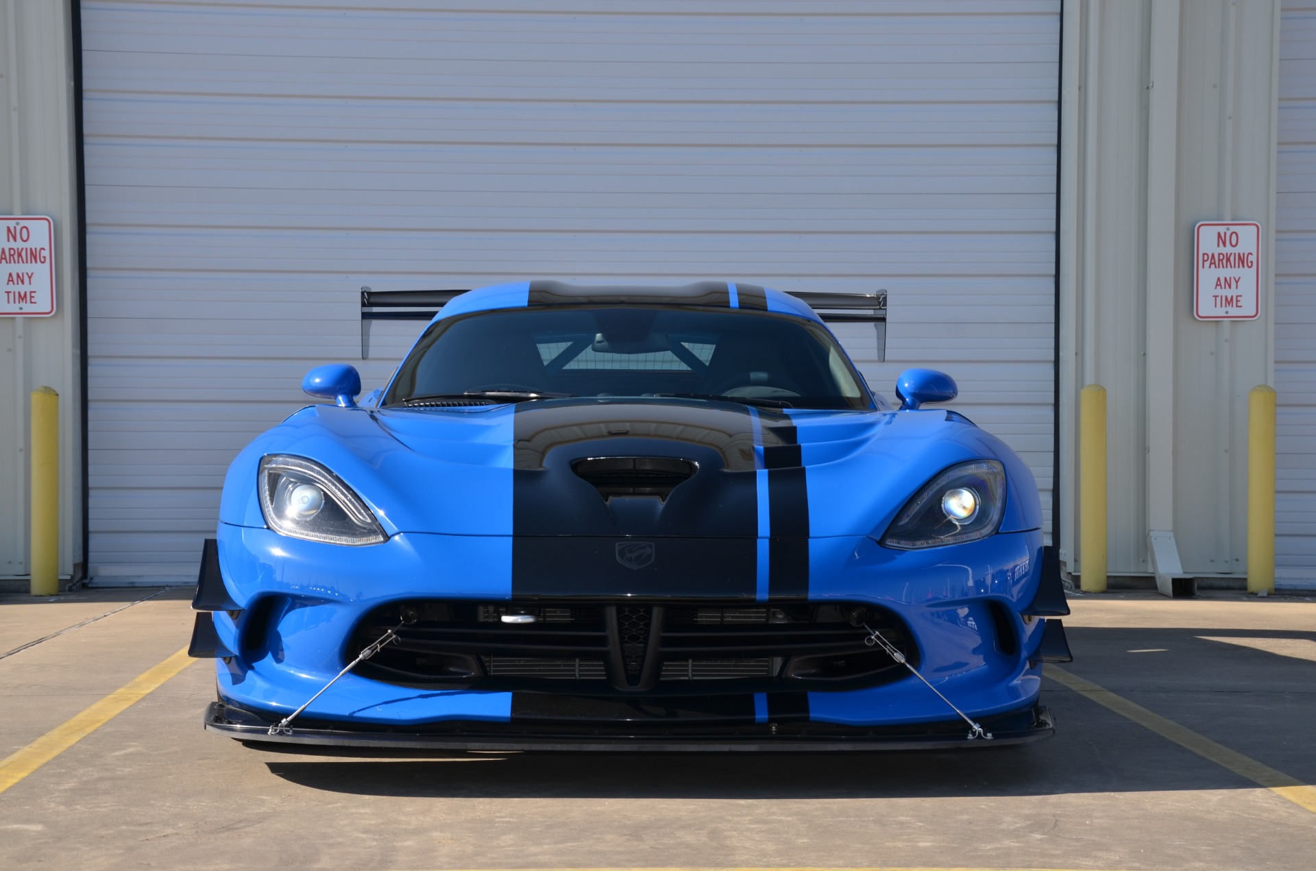 Used-2017-Dodge-Viper-ACR-Extreme