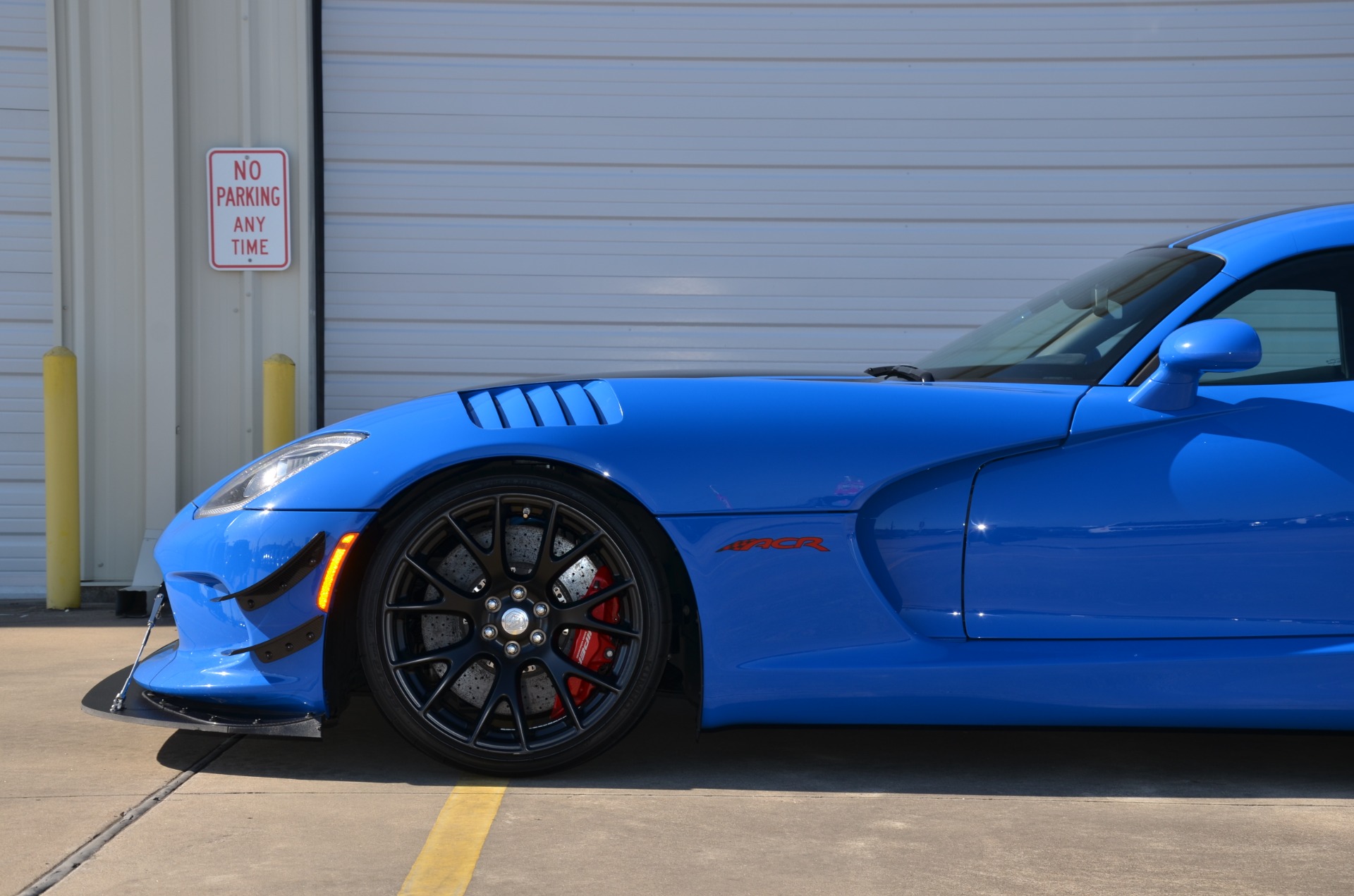 Used-2017-Dodge-Viper-ACR-Extreme