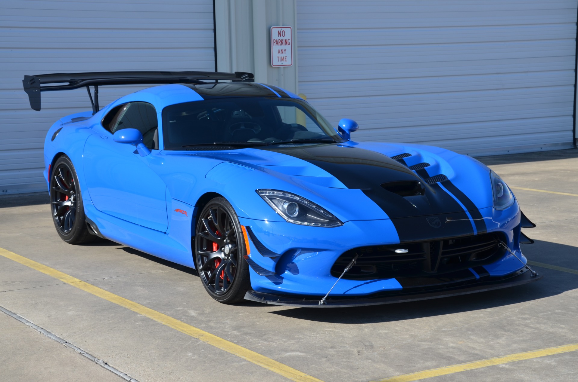 Used-2017-Dodge-Viper-ACR-Extreme