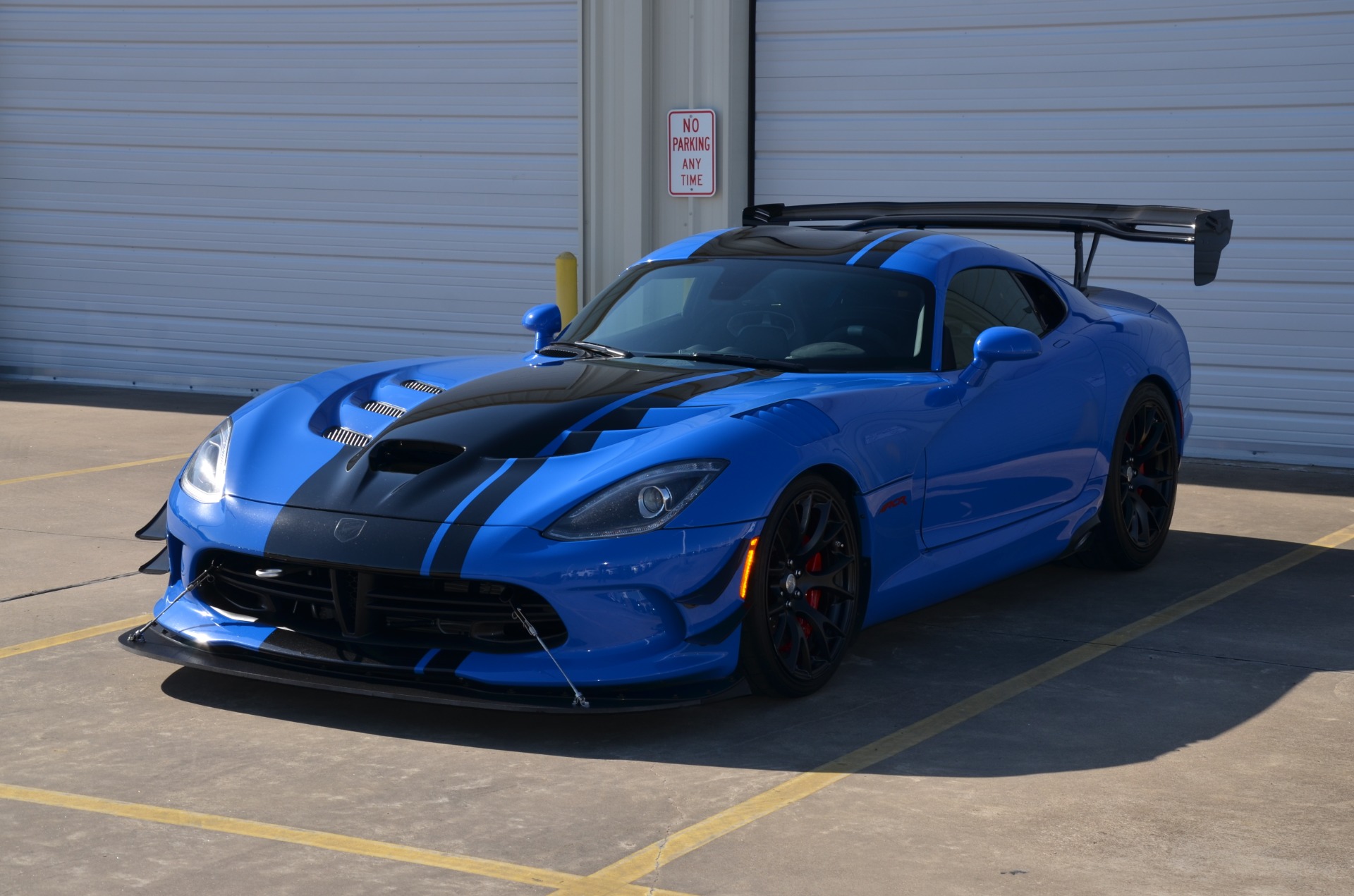 Used-2017-Dodge-Viper-ACR-Extreme