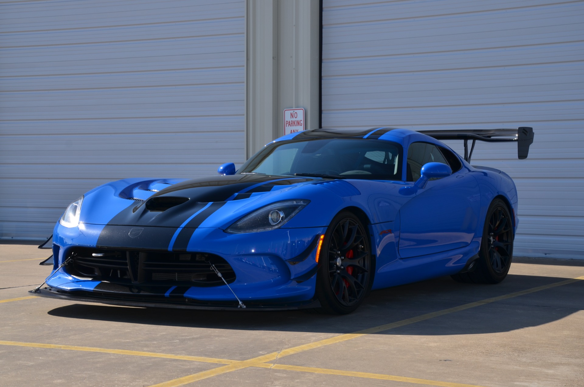 Used-2017-Dodge-Viper-ACR-Extreme