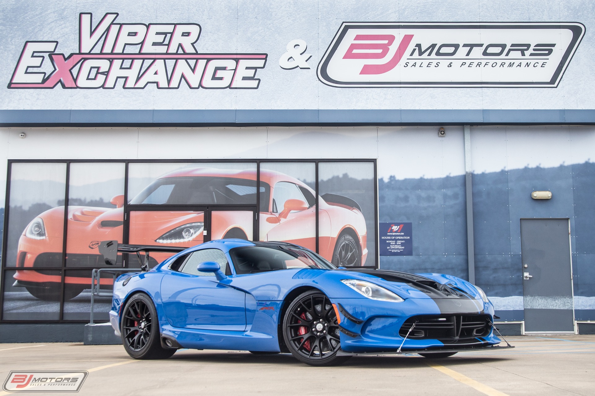 Used-2017-Dodge-Viper-ACR-Extreme