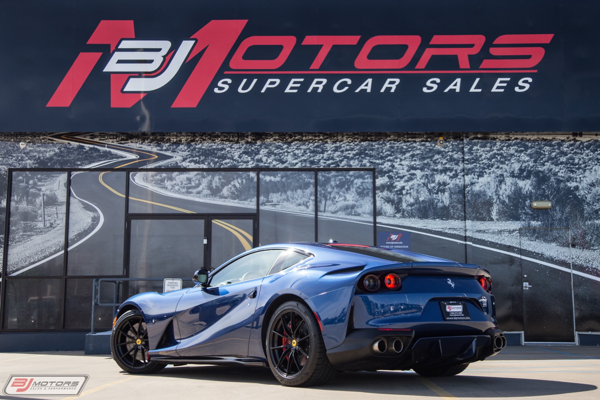 Used-2018-Ferrari-812-Superfast-TDF-Blue-w-Blue-Sterling-Chocolate