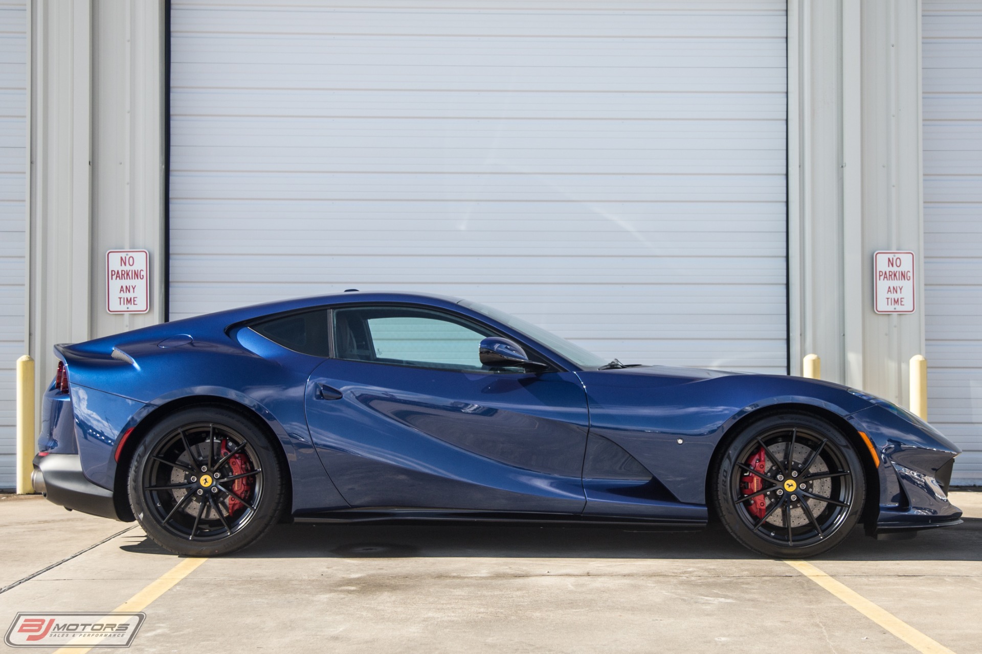 Used-2018-Ferrari-812-Superfast-TDF-Blue-w-Blue-Sterling-Chocolate