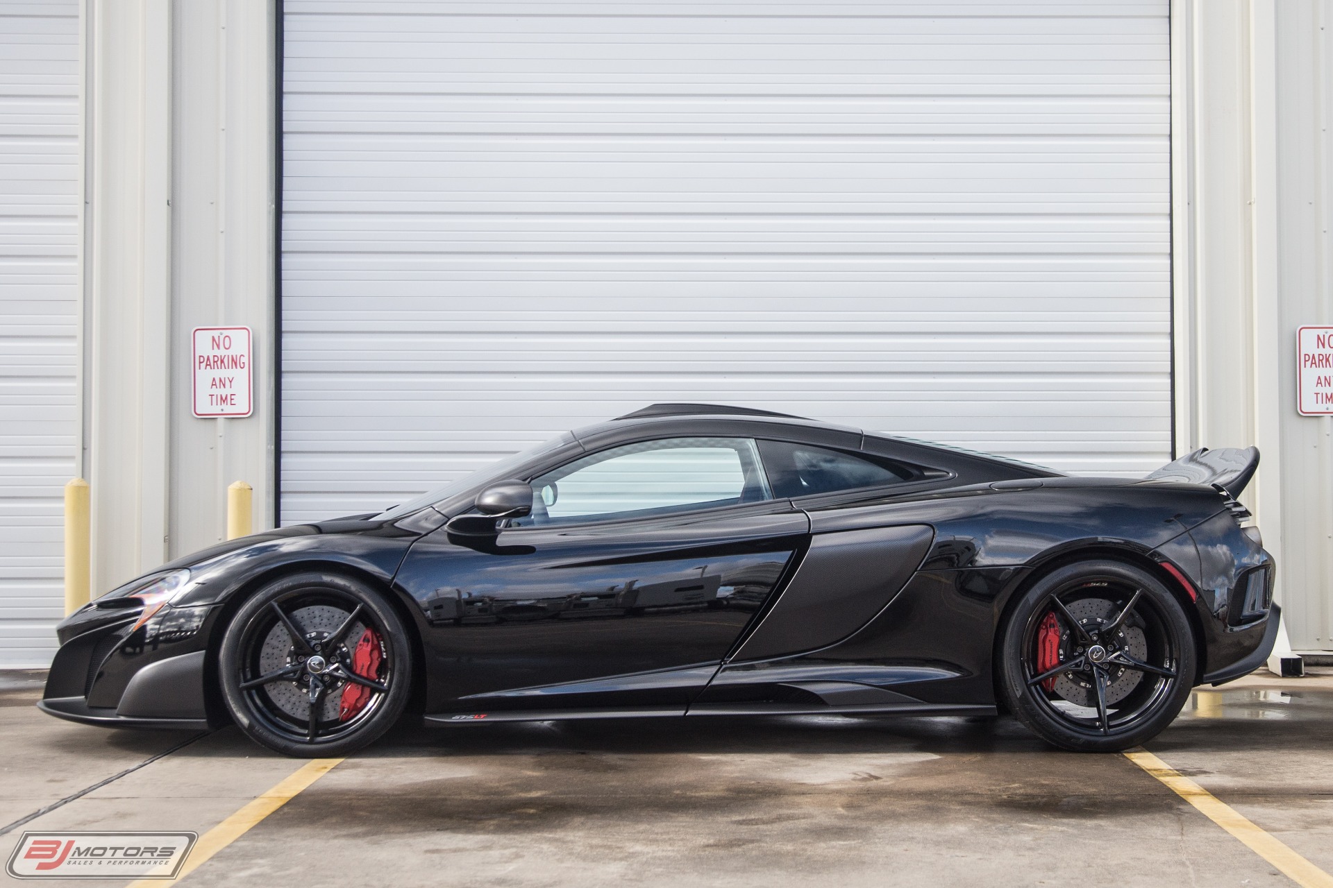 Used-2016-McLaren-675LT-MSO-Defined-1-of-500