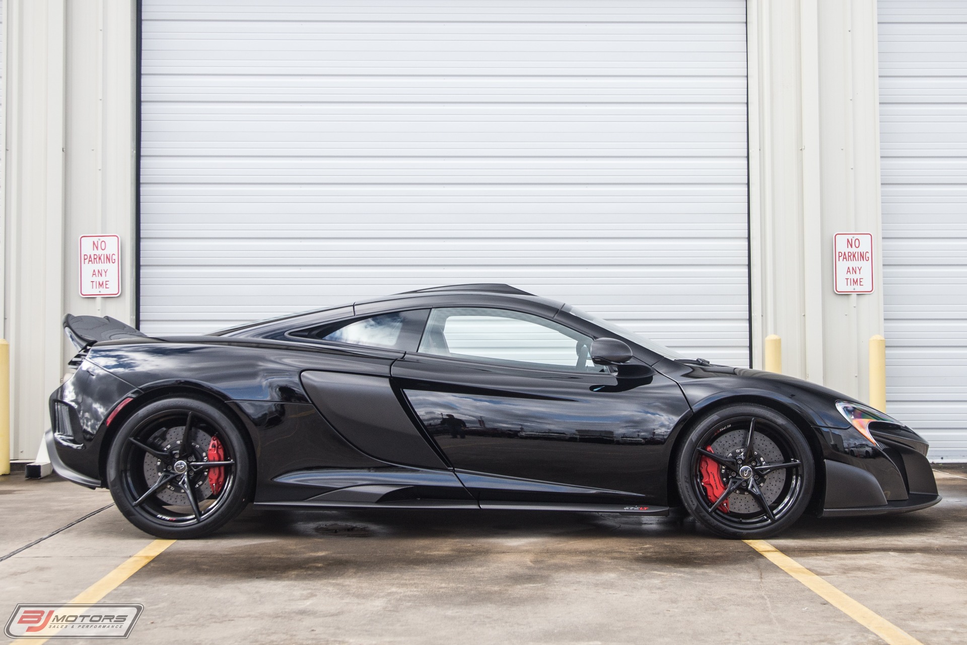 Used-2016-McLaren-675LT-MSO-Defined-1-of-500