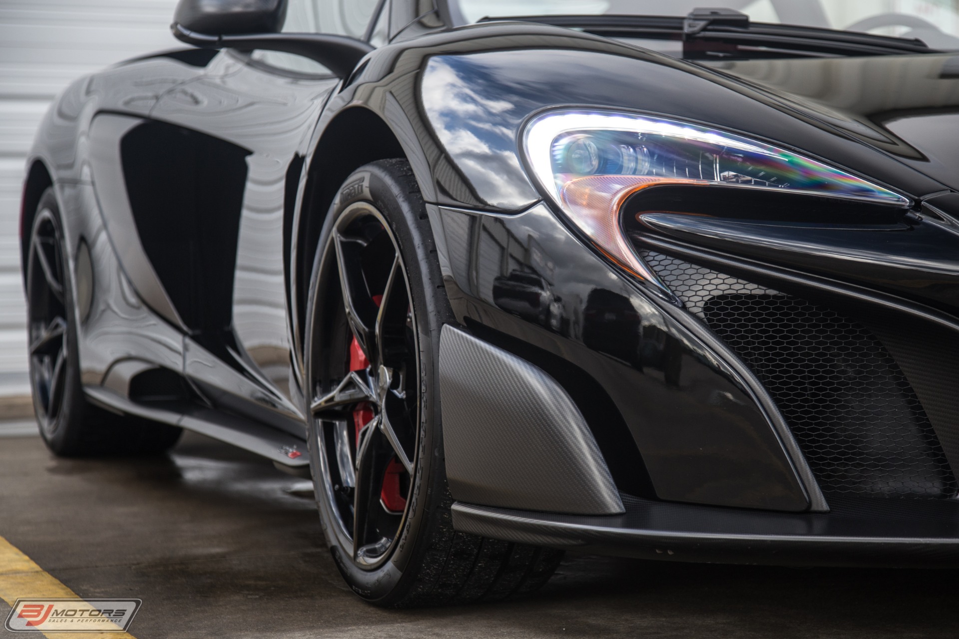 Used-2016-McLaren-675LT-MSO-Defined-1-of-500