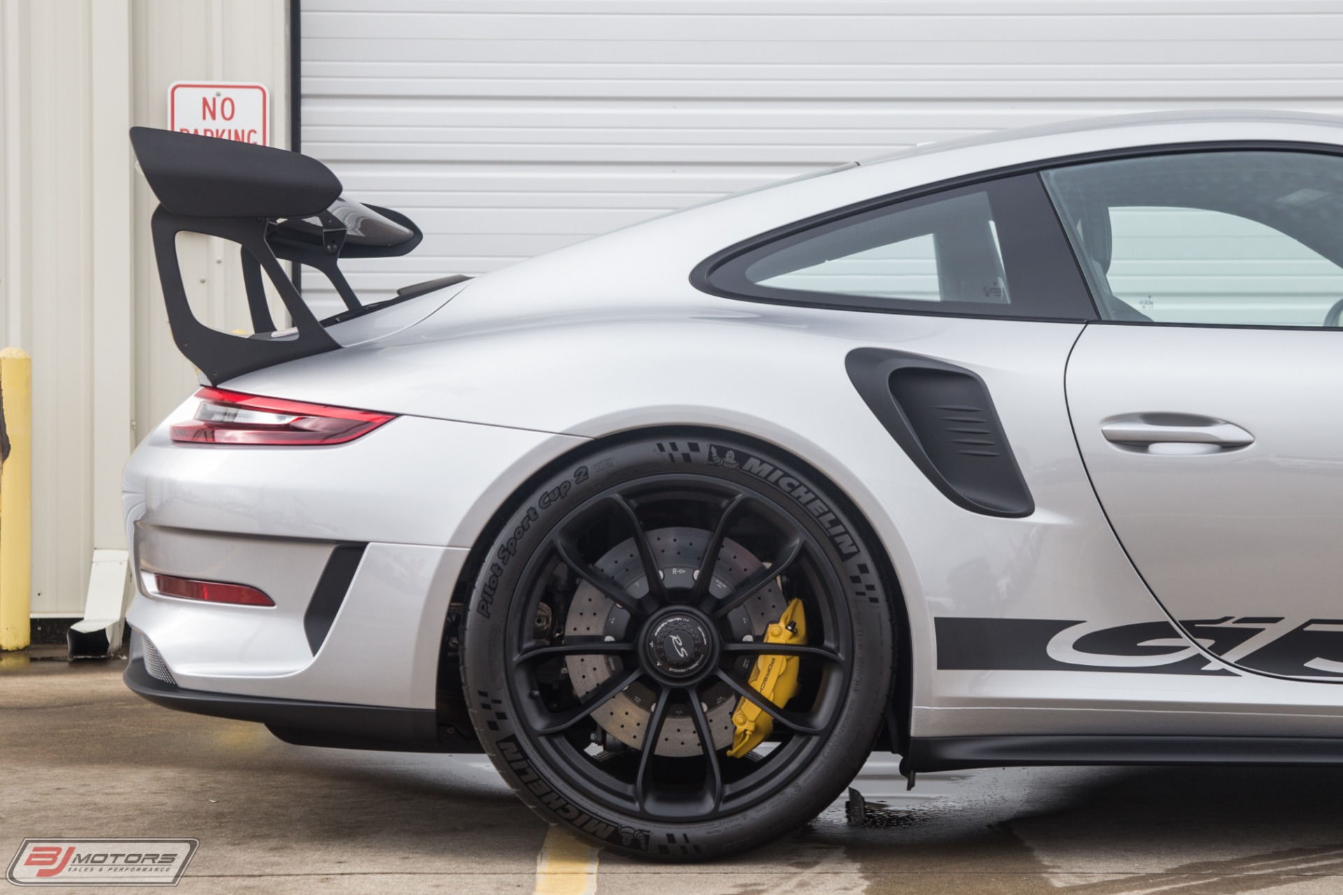 Used-2019-Porsche-911-GT3-RS