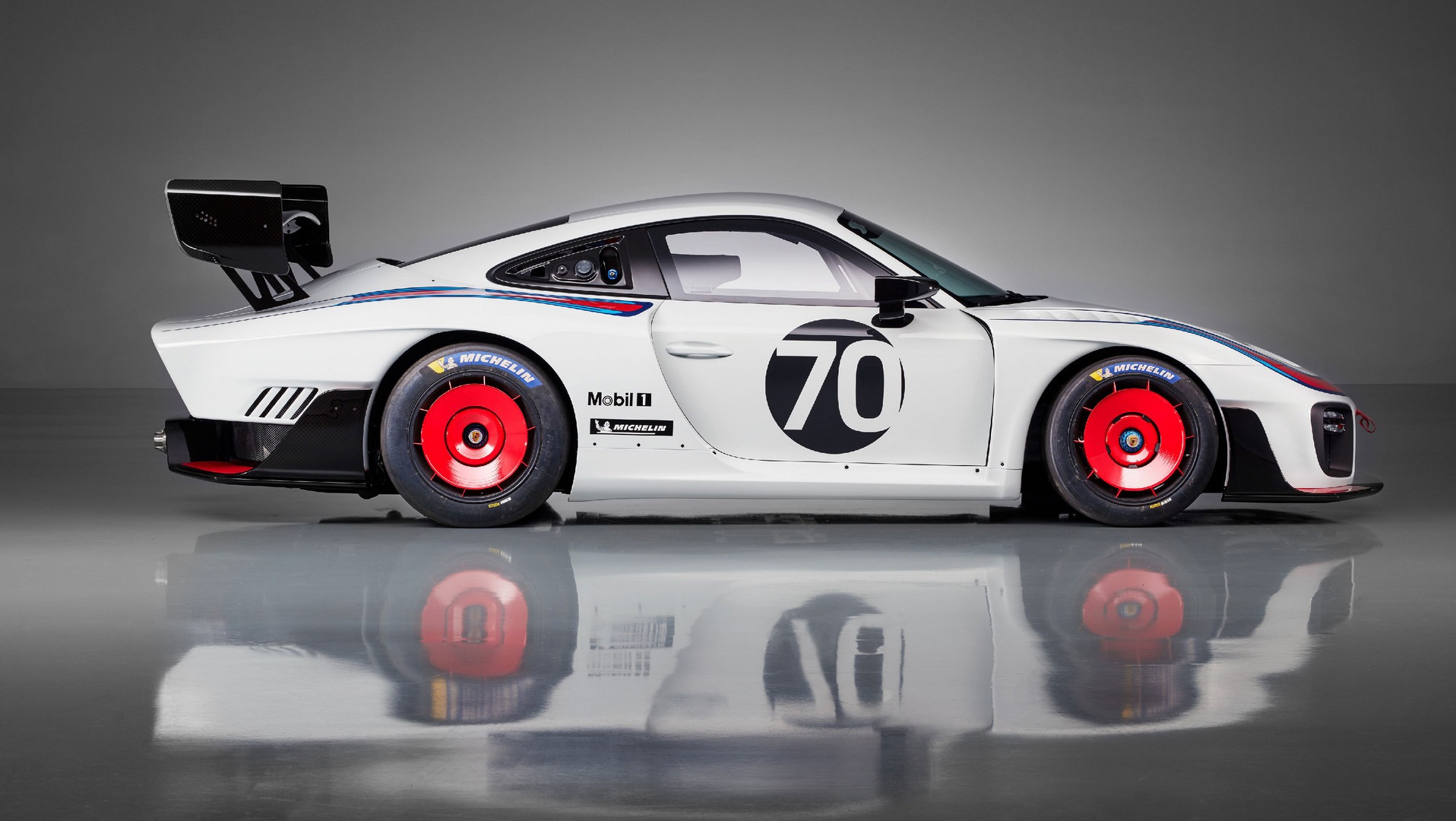 Used-2019-Porsche-935-Race-Trim