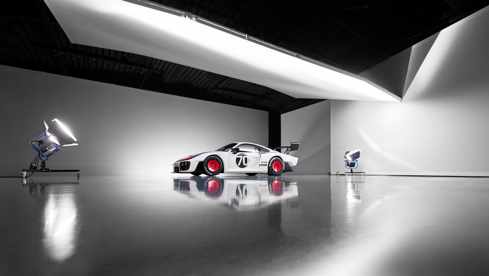 Used-2019-Porsche-935-Race-Trim