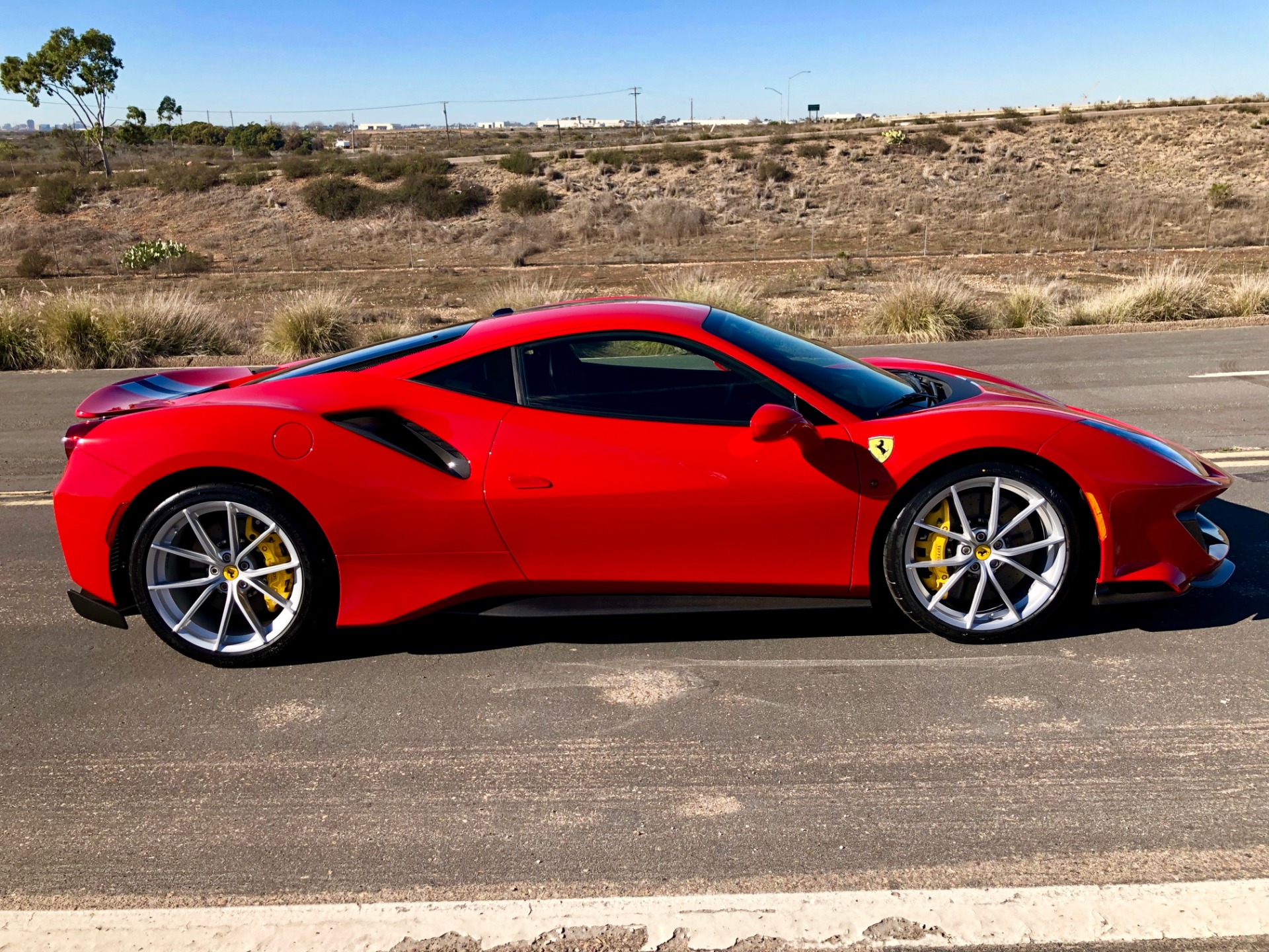 Used-2019-Ferrari-488-Pista