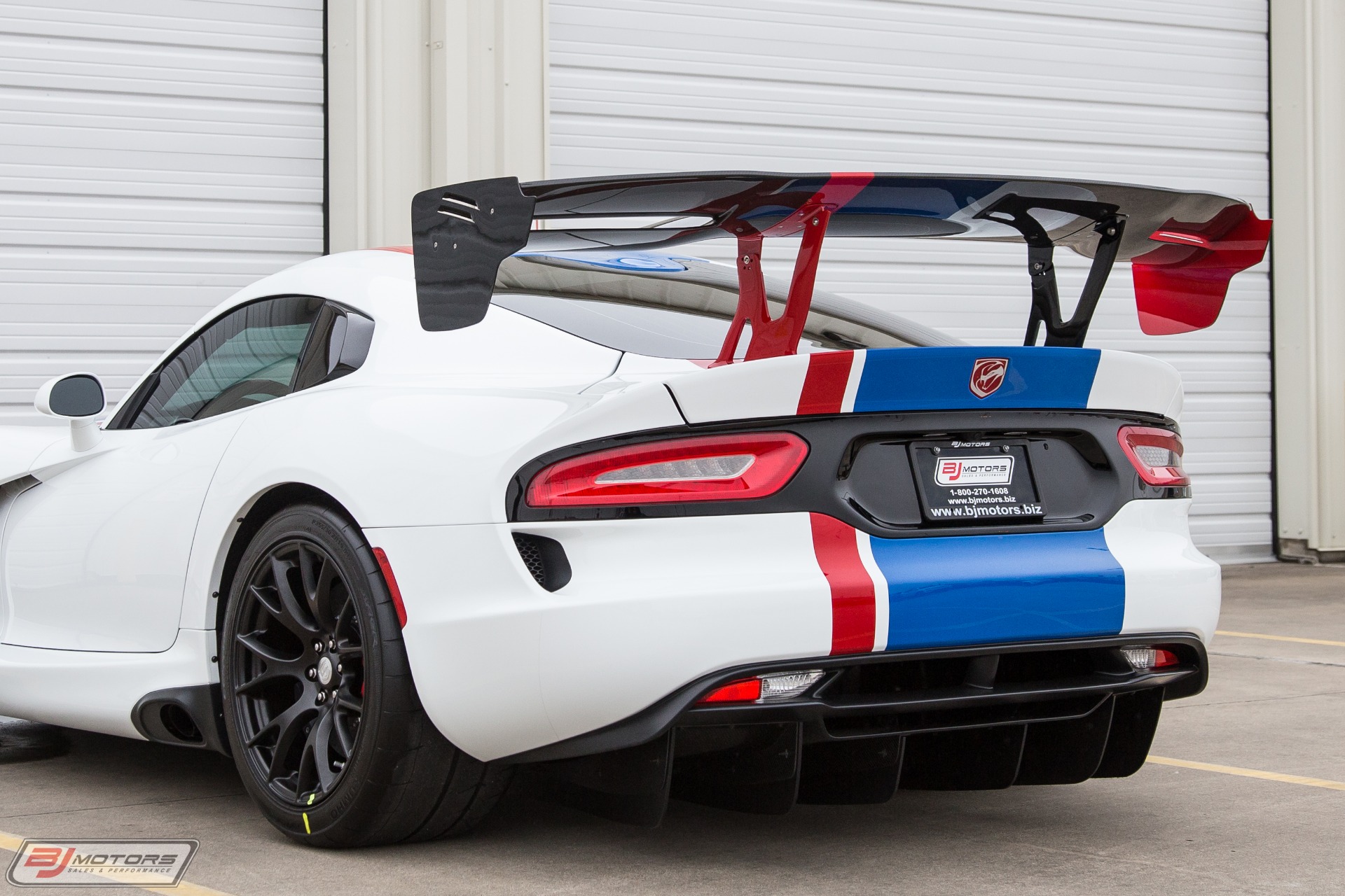 Used-2017-Dodge-Viper-GTC-Dealer-Edition-2-of-11