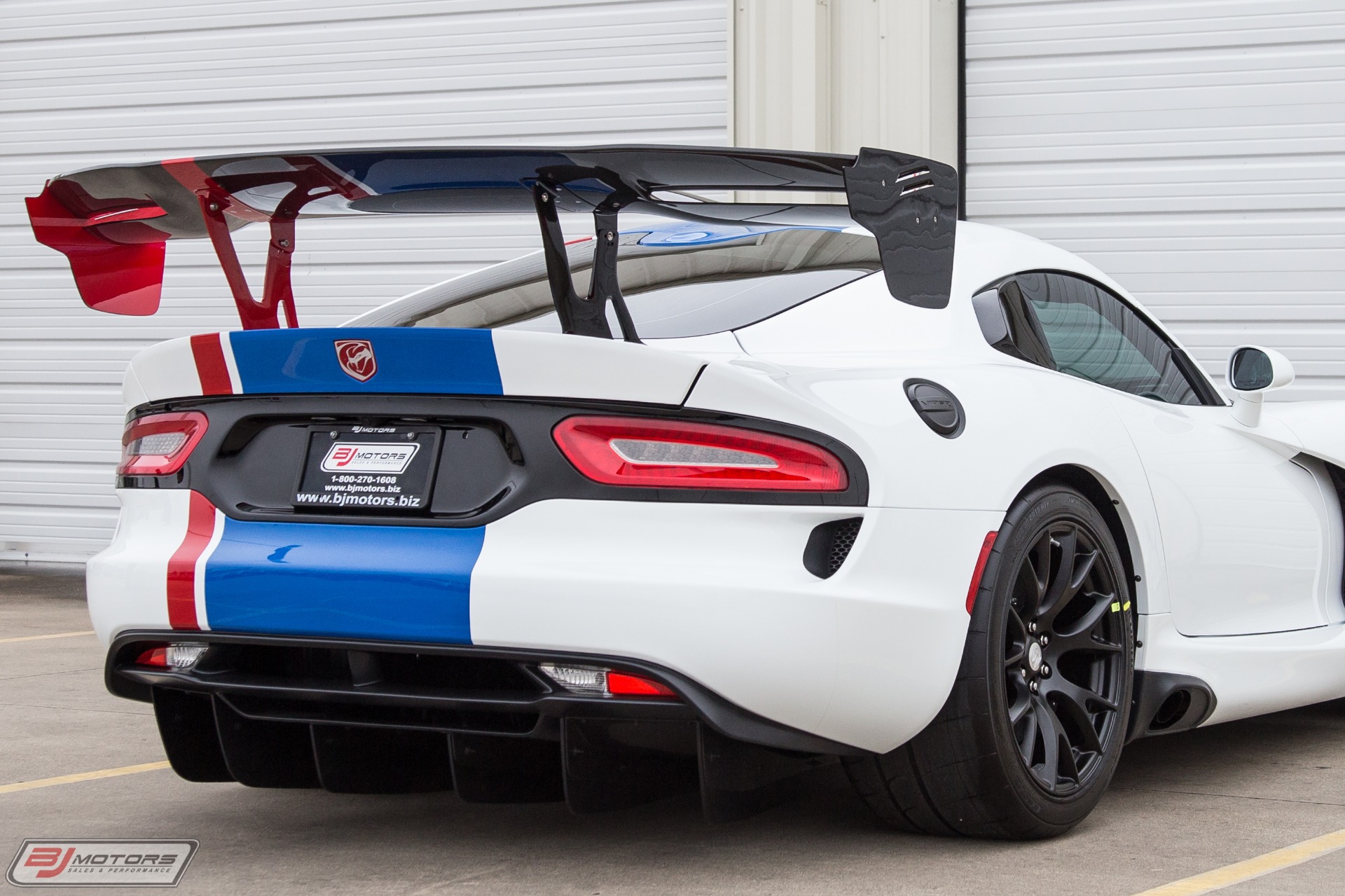 Used-2017-Dodge-Viper-GTC-Dealer-Edition-2-of-11