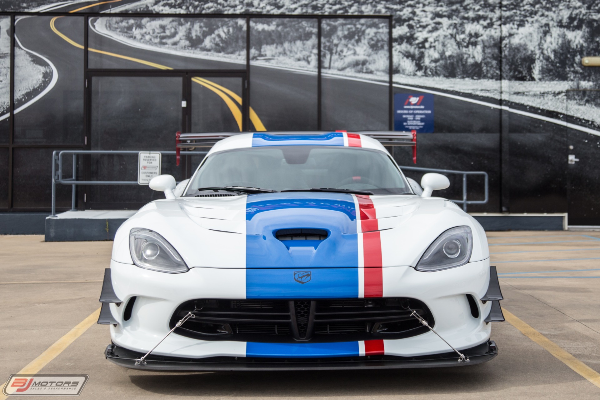 Used-2017-Dodge-Viper-GTC-Dealer-Edition-2-of-11