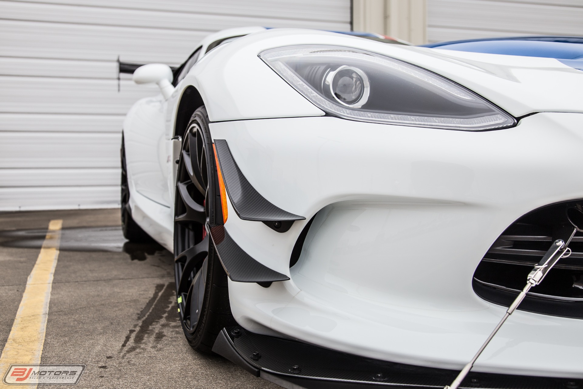 Used-2017-Dodge-Viper-GTC-Dealer-Edition-2-of-11