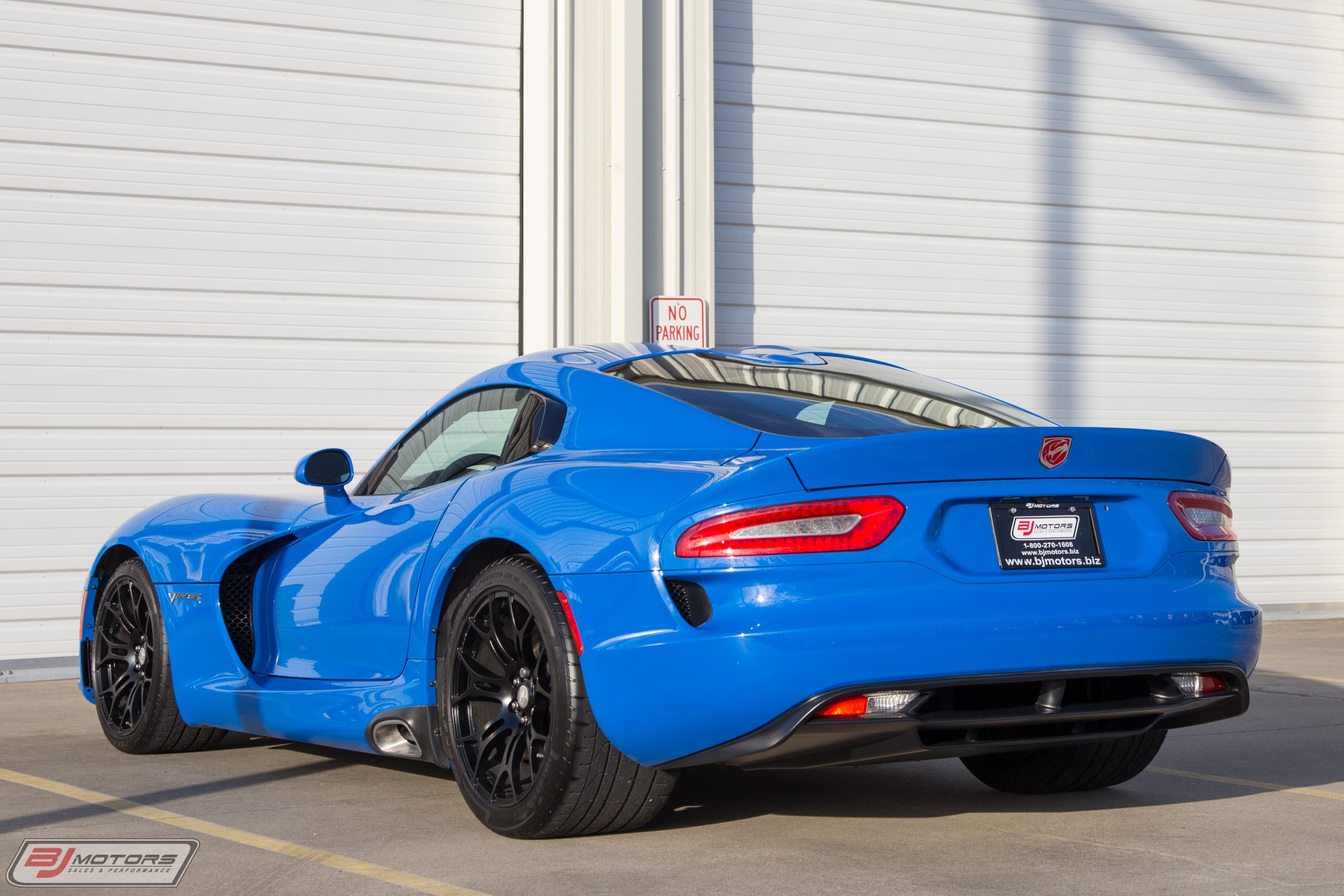 Used-2016-Dodge-Viper-GT