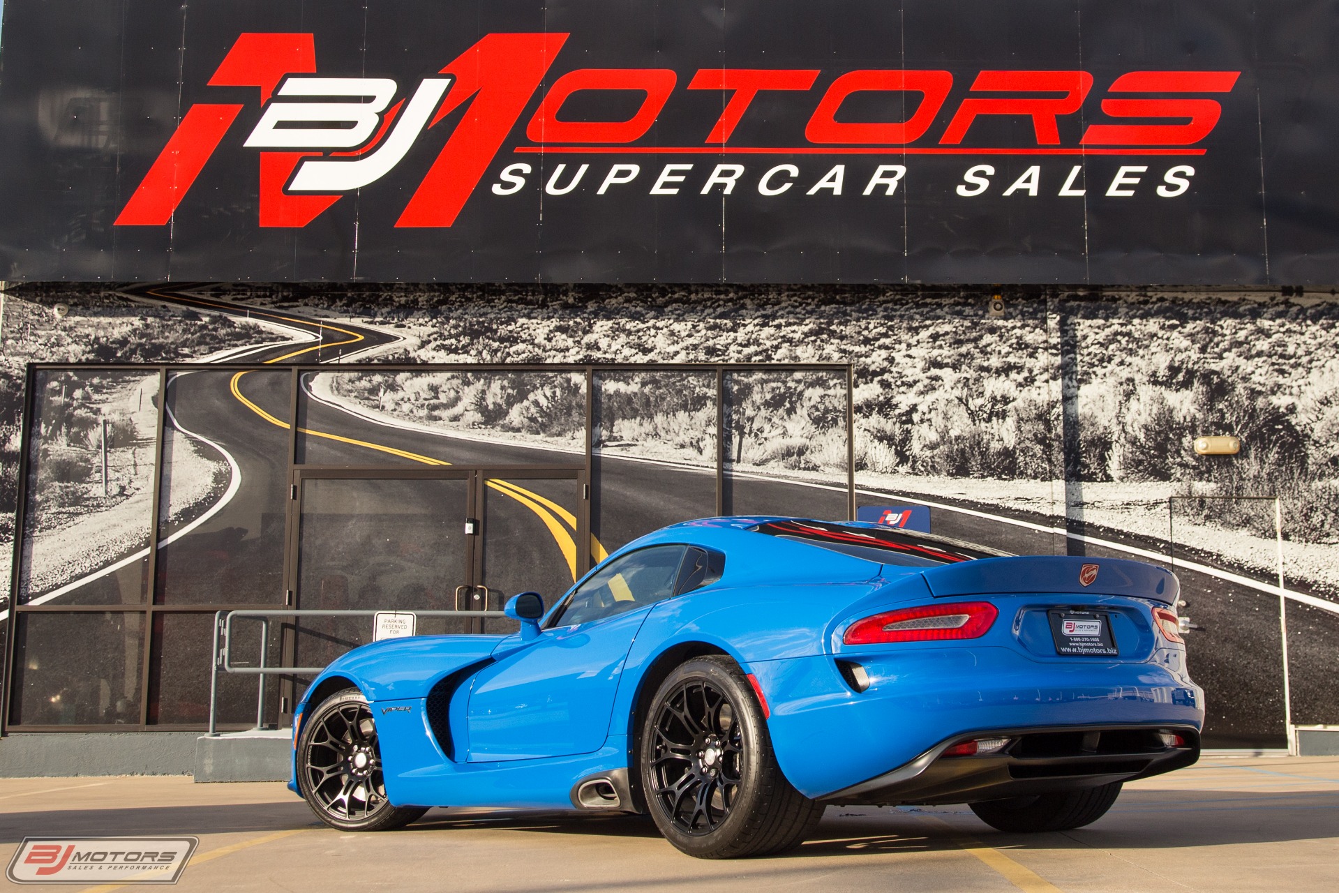 Used-2016-Dodge-Viper-GT