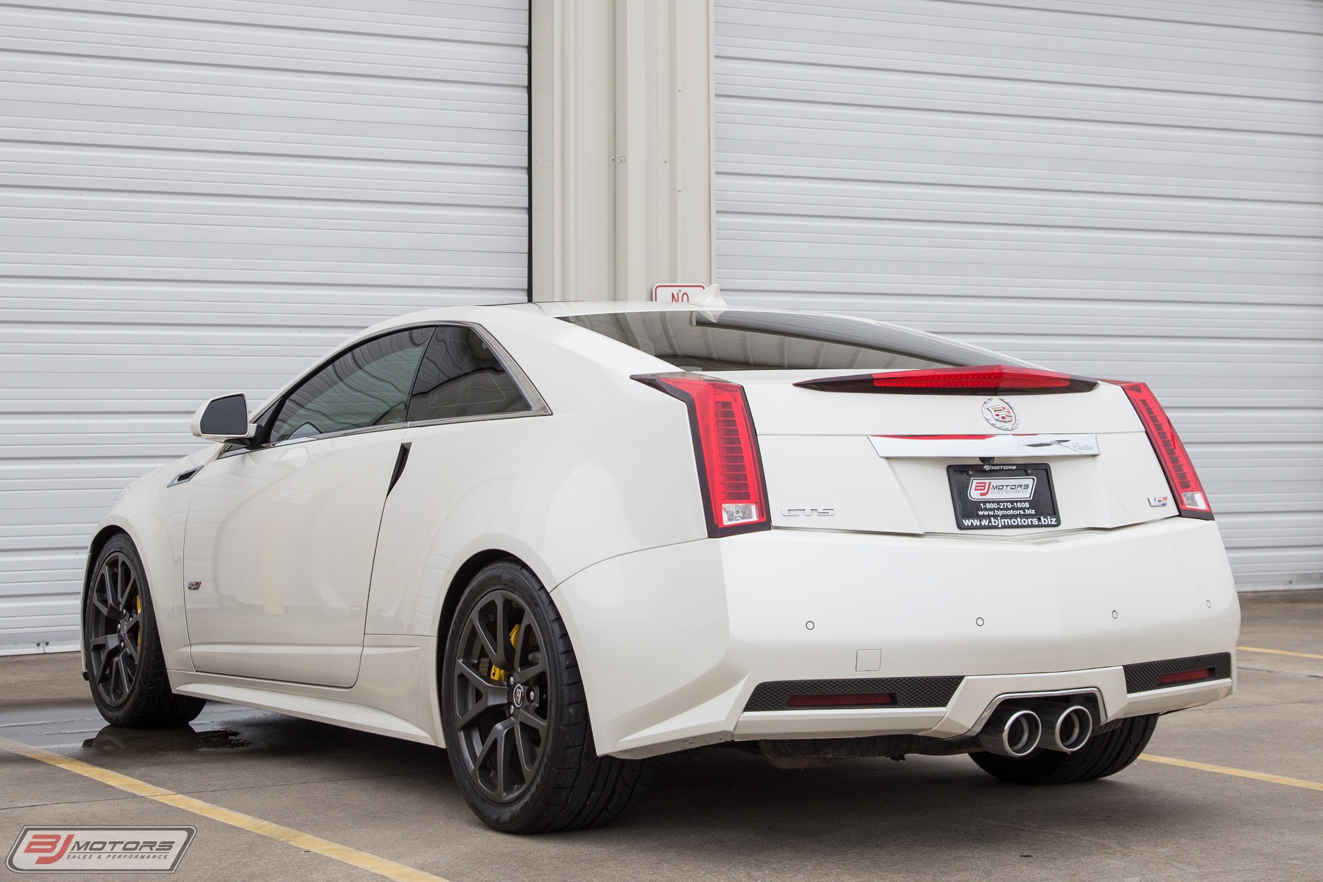 Used-2013-Cadillac-CTS-V